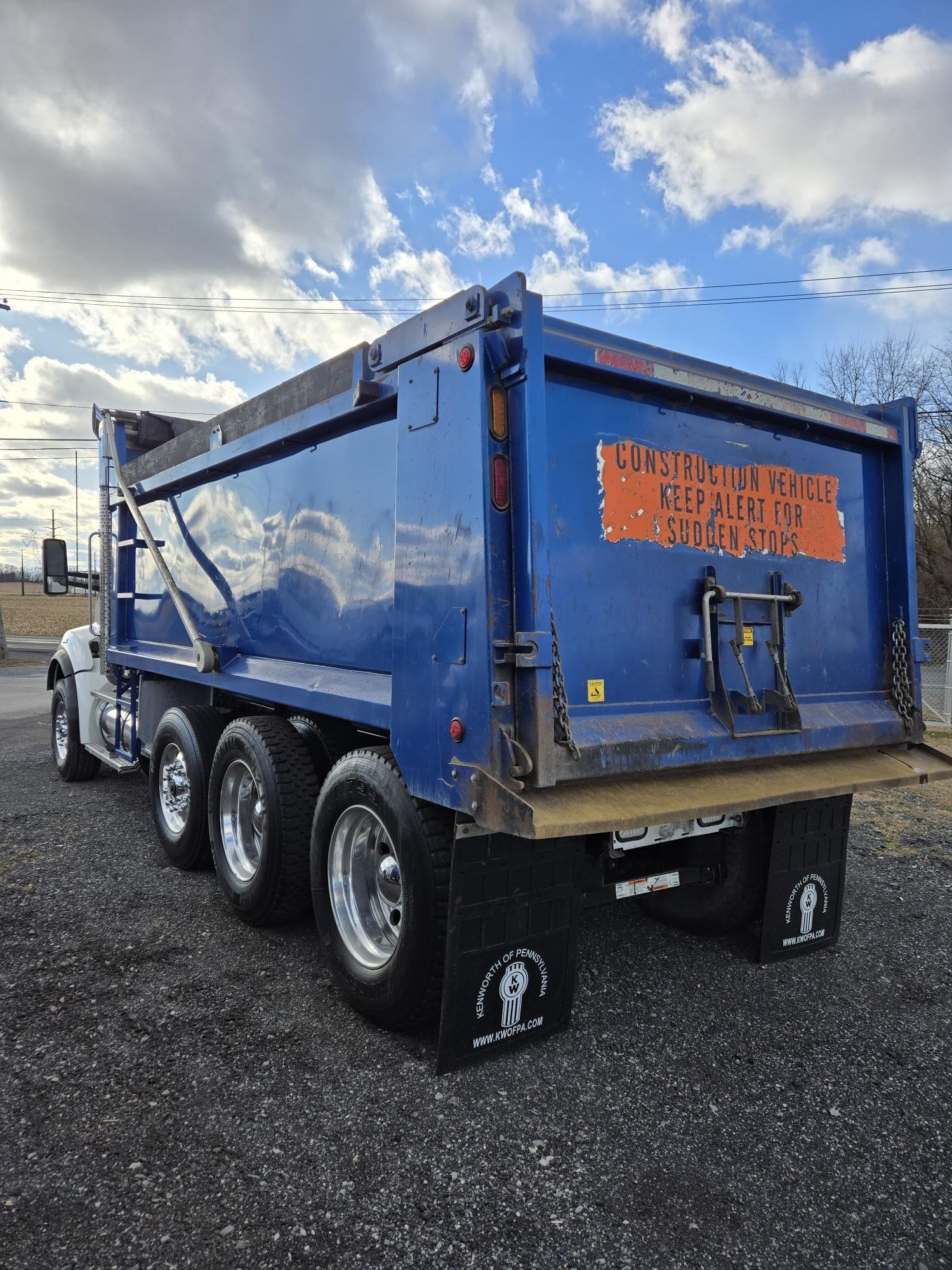 2023 KENWORTH T880 - image 3 of 6