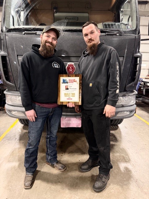 Ian Morrison Achieves Kenworth Master Certified Tech Status