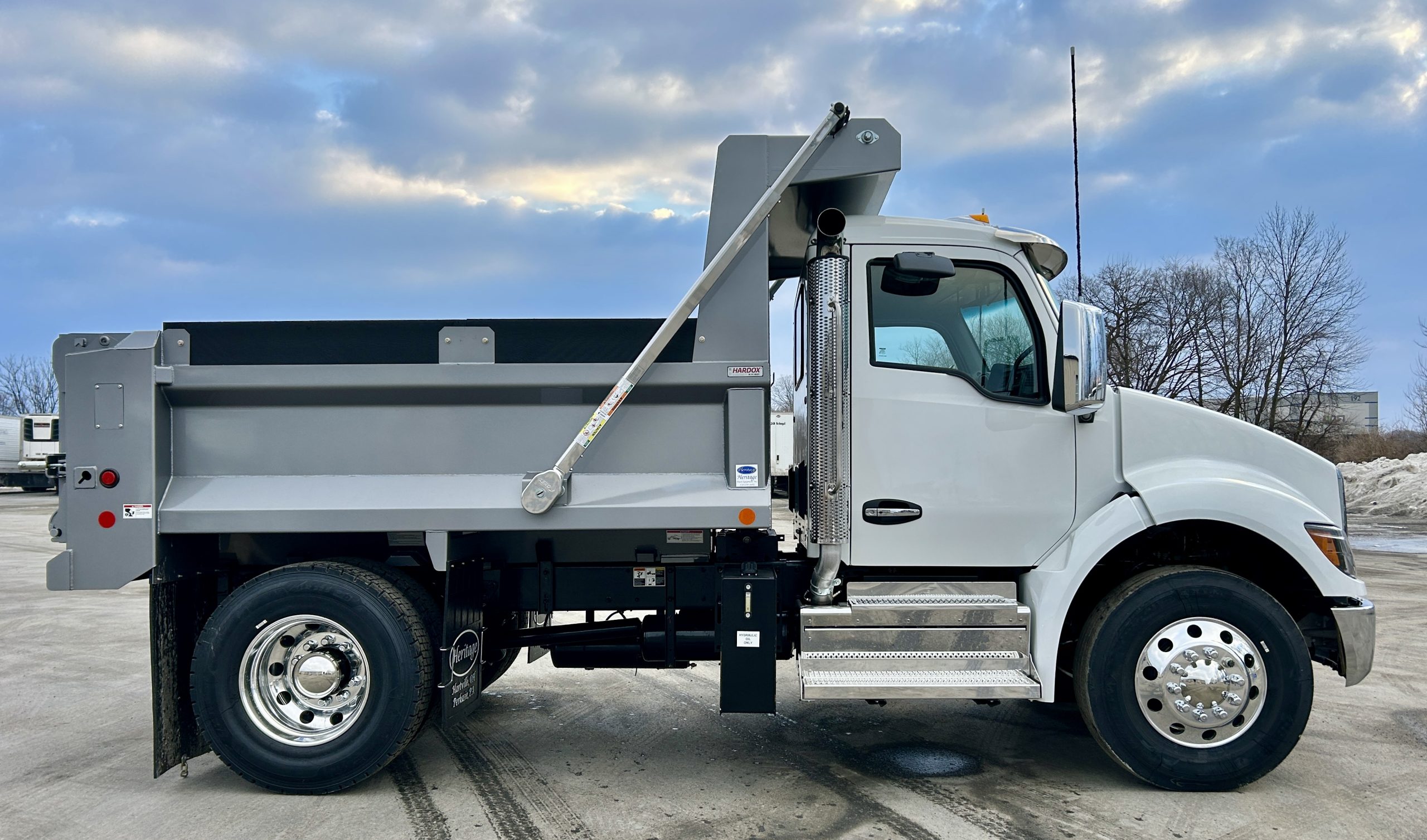 2026 KENWORTH T280 KC229760-04 2026 KENWORTH T280 KC229760-04