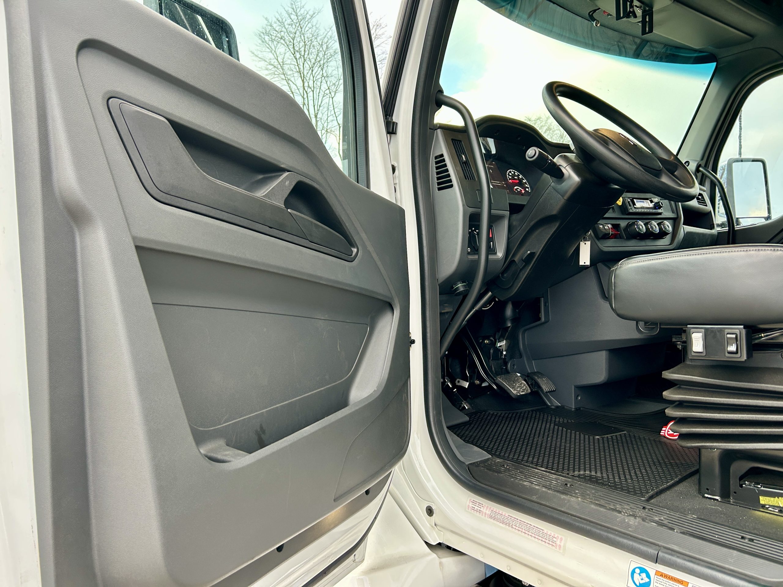 2026 KENWORTH T280 KC229760-13 2026 KENWORTH T280 KC229760-13