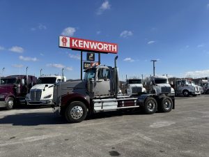 2021 WESTERN STAR 4900SA TNMR3045-01