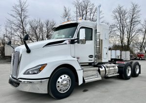 2026 KENWORTH T680 KC229735-01