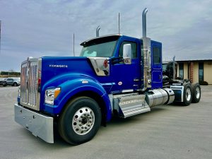 2027 KENWORTH W990 KC236567-01