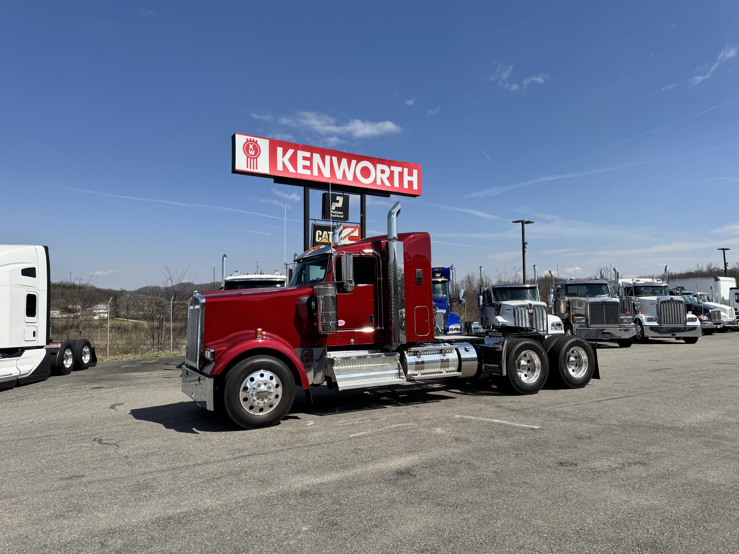 2026 KENWORTH W900L KS225009-01 2026 KENWORTH W900L KS225009-01