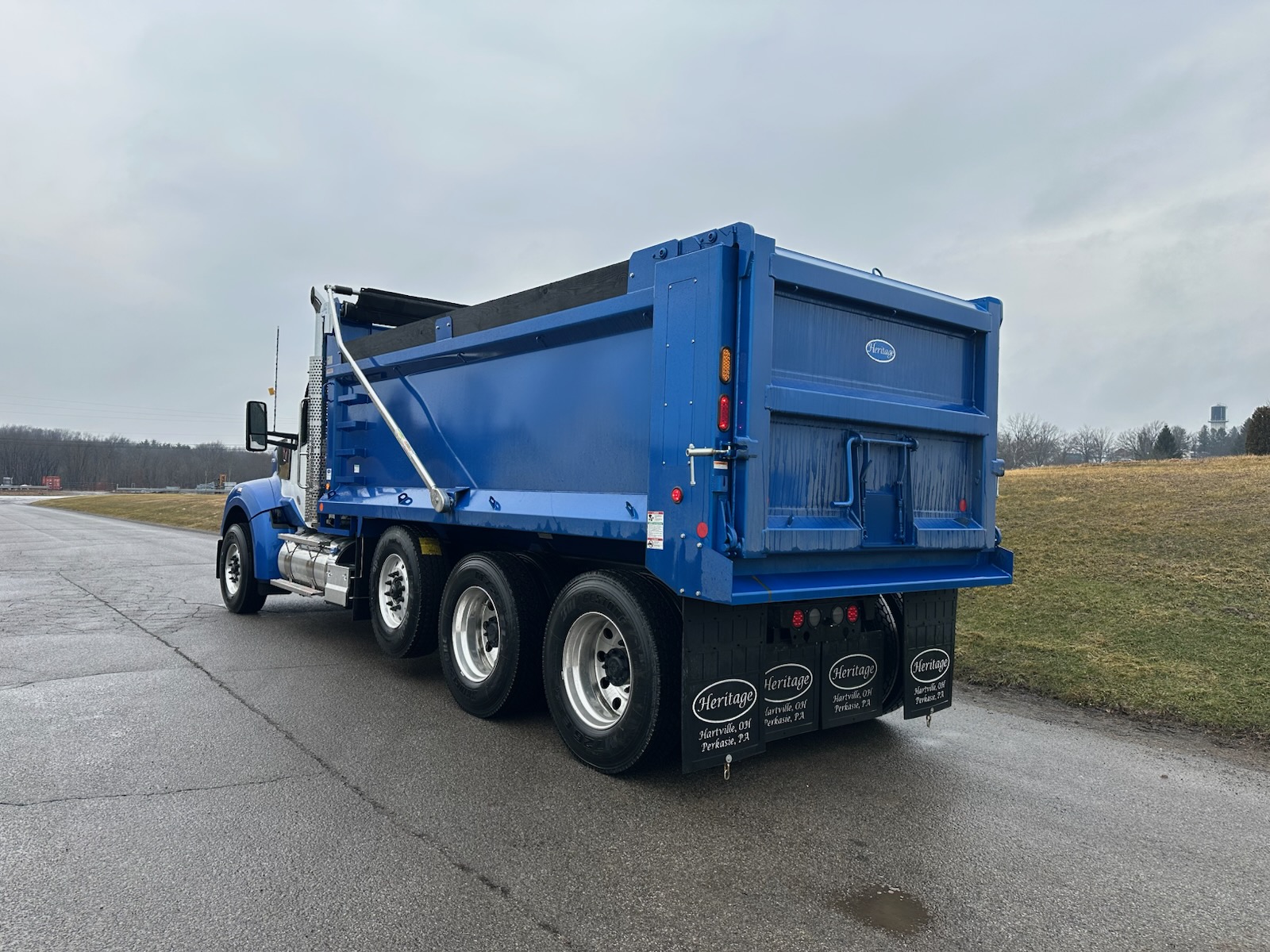 2026 KENWORTH W990 - image 3 of 6