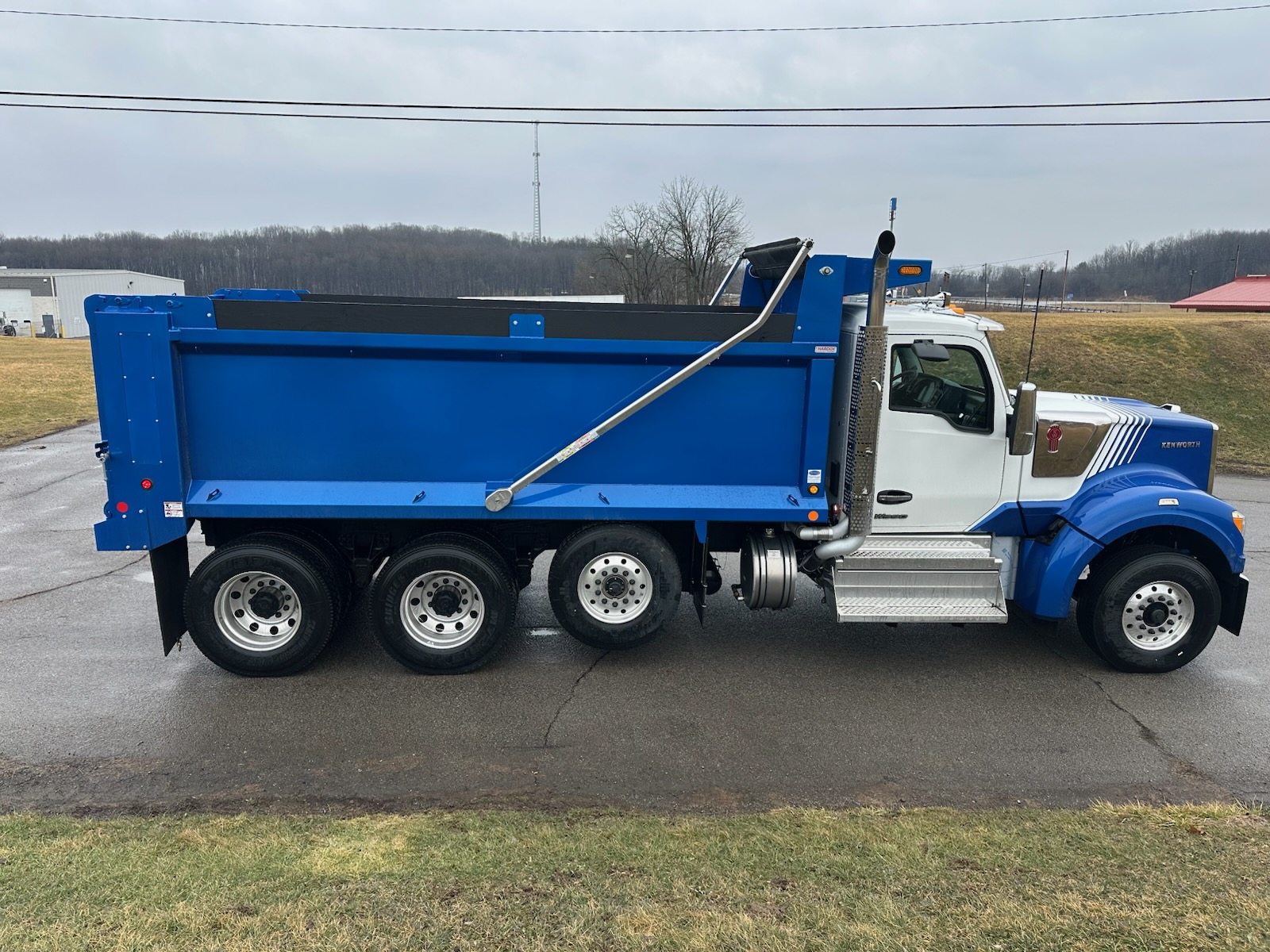 2026 KENWORTH W990 - image 4 of 6
