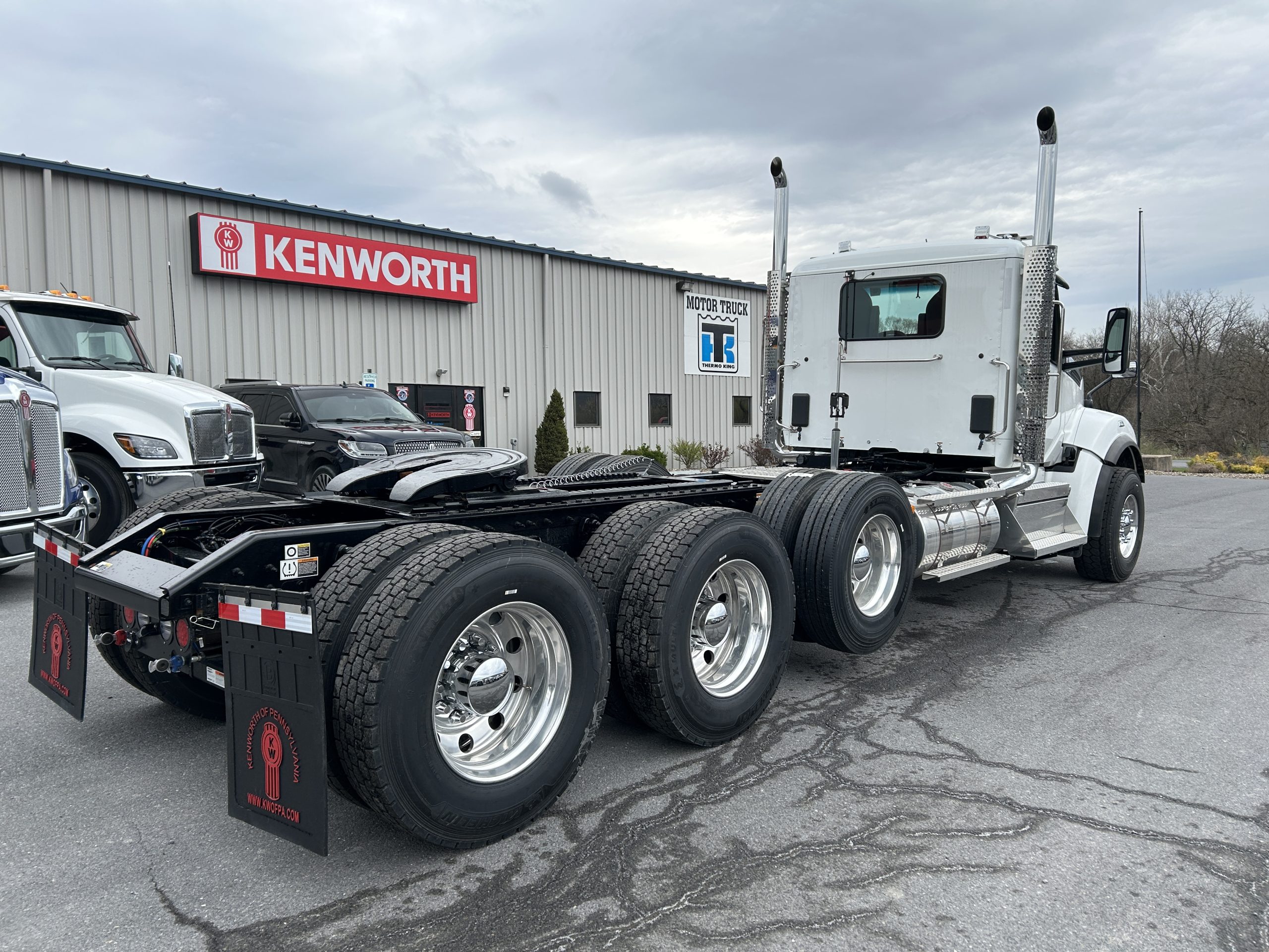 2027 KENWORTH T880 - image 6 of 6
