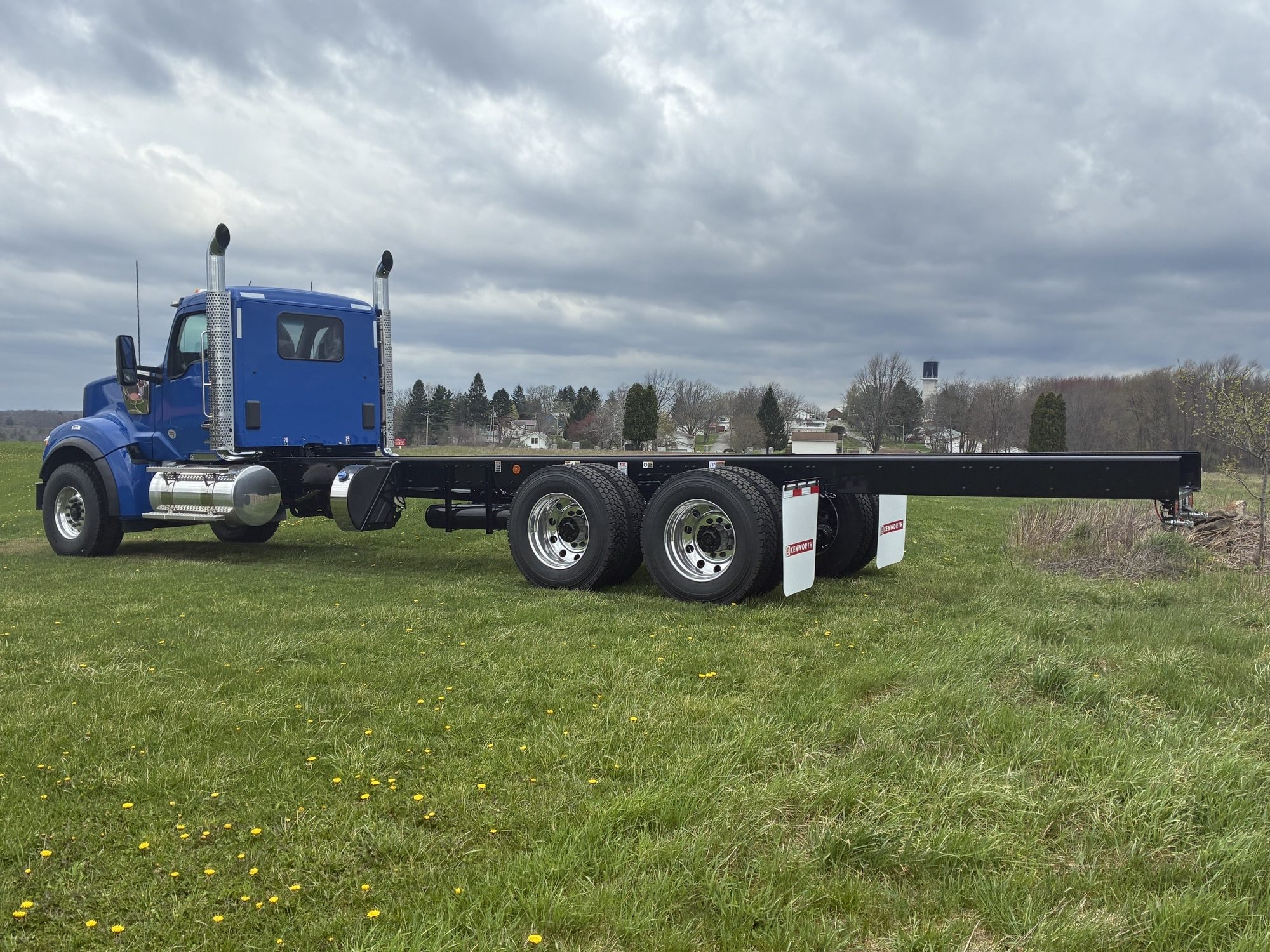 2027 KENWORTH W990 - image 3 of 6