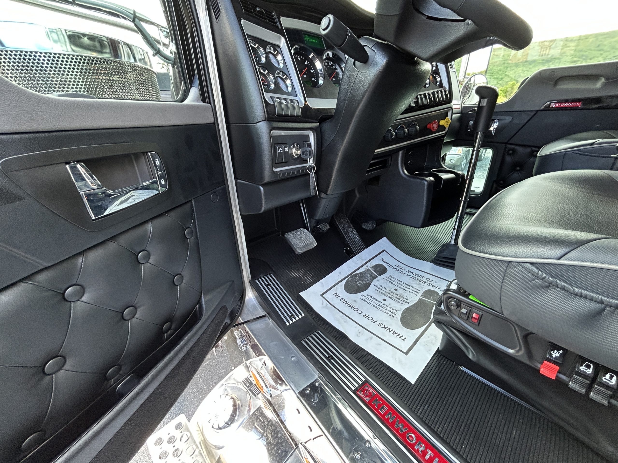 2026 KENWORTH W900 KD218632-17 2026 KENWORTH W900 KD218632-17