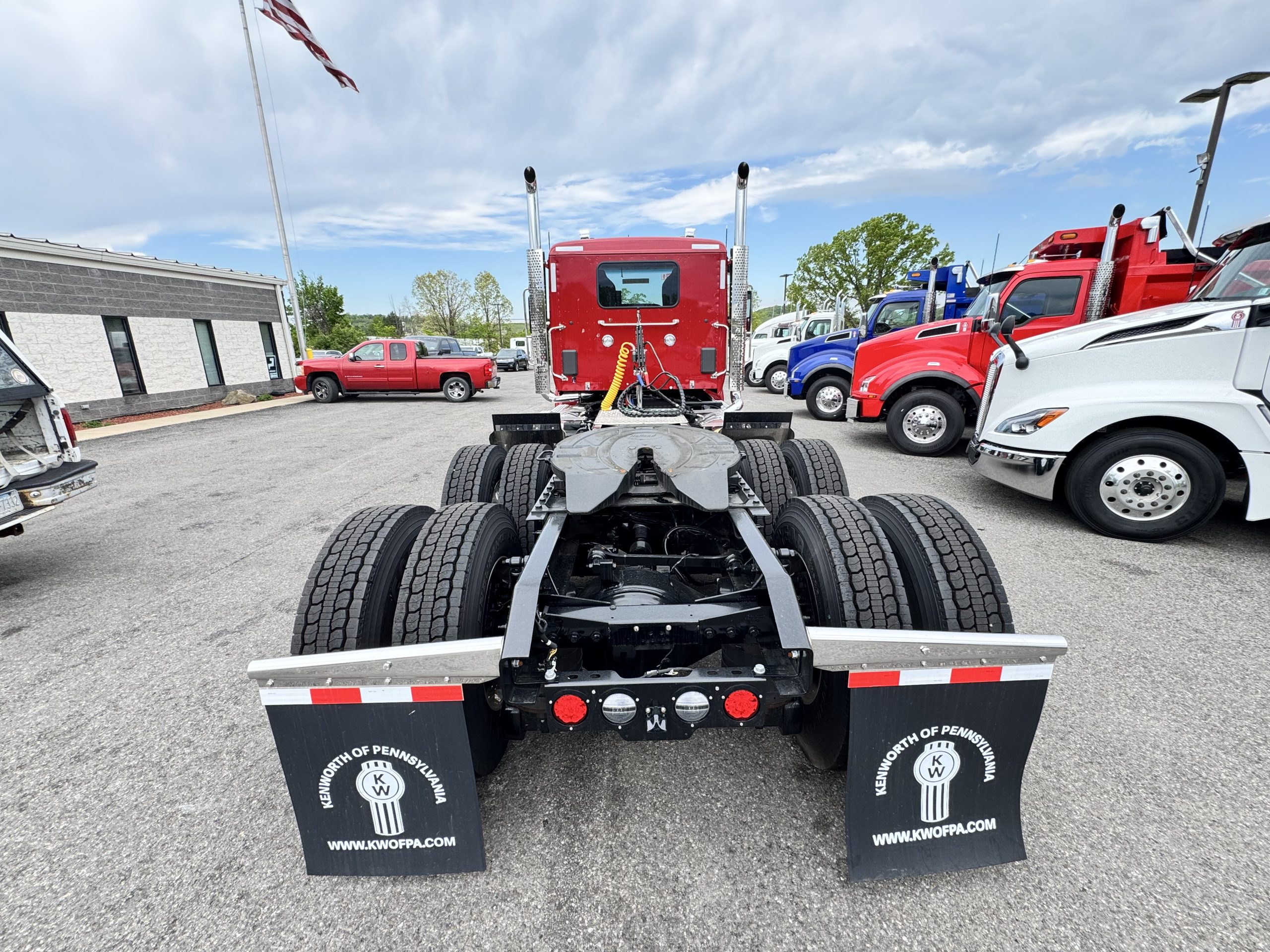 2026 KENWORTH T880 - image 6 of 6