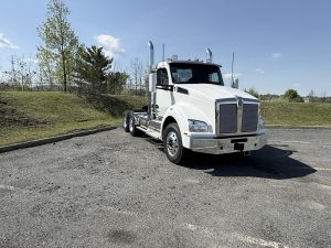 2027 KENWORTH T880 KD252875-01