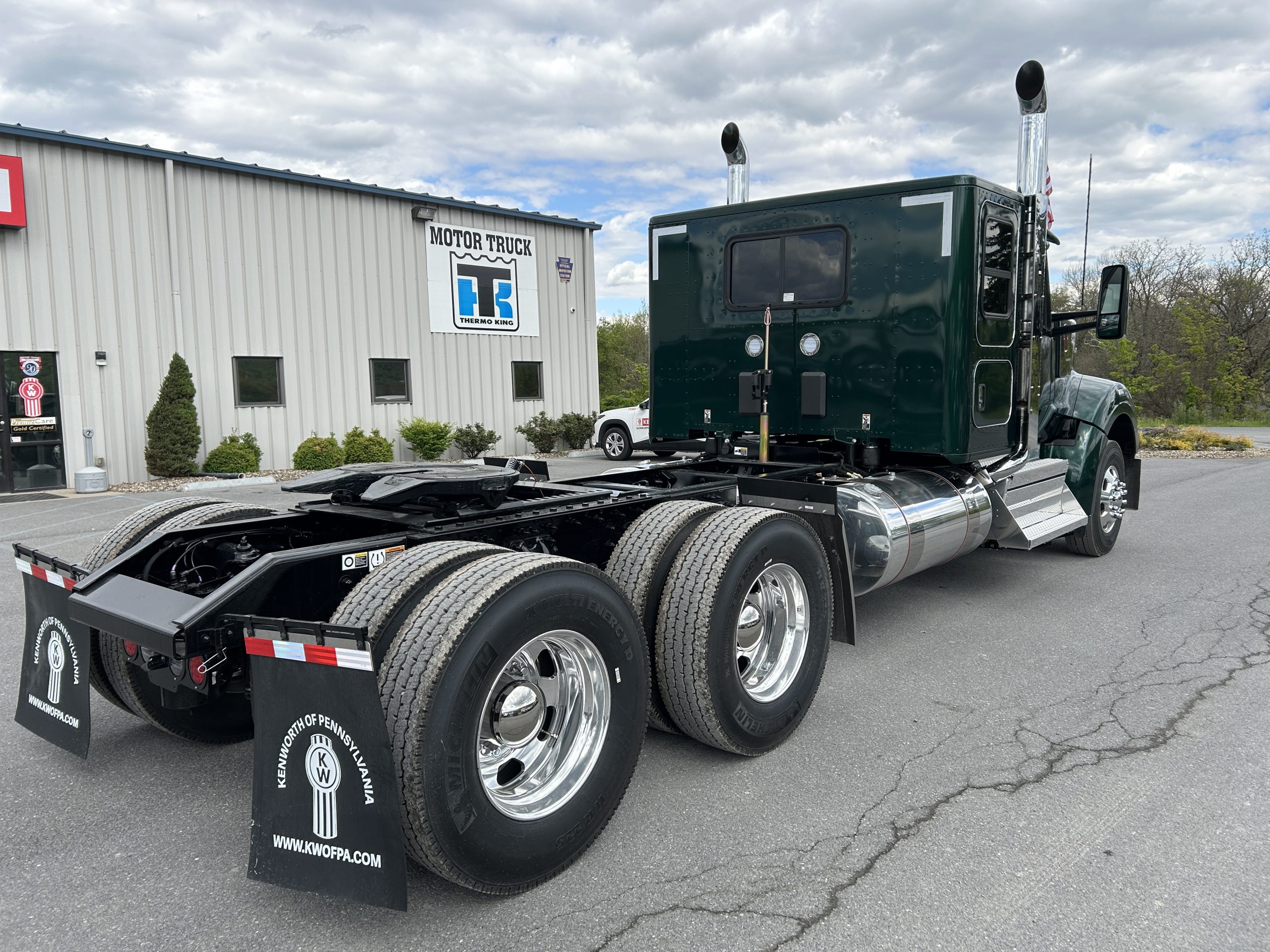 2027 KENWORTH W990 - image 6 of 6