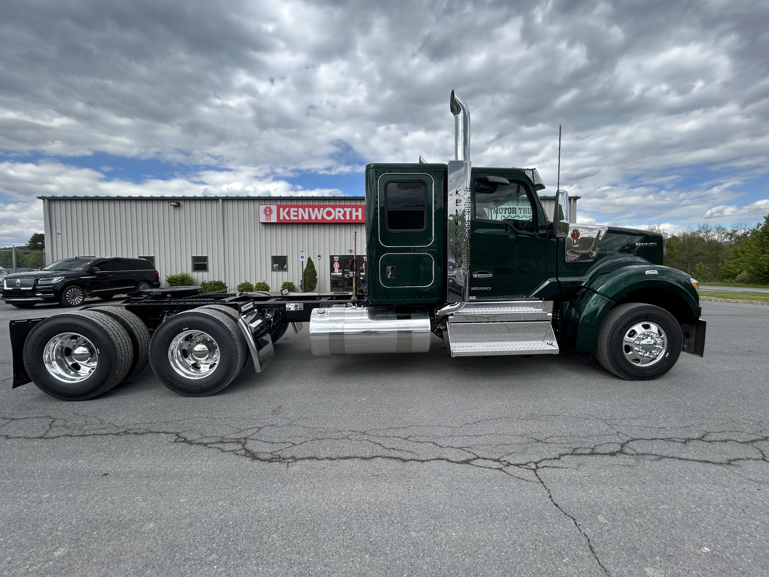 2027 KENWORTH W990 KD253443-07 2027 KENWORTH W990 KD253443-07