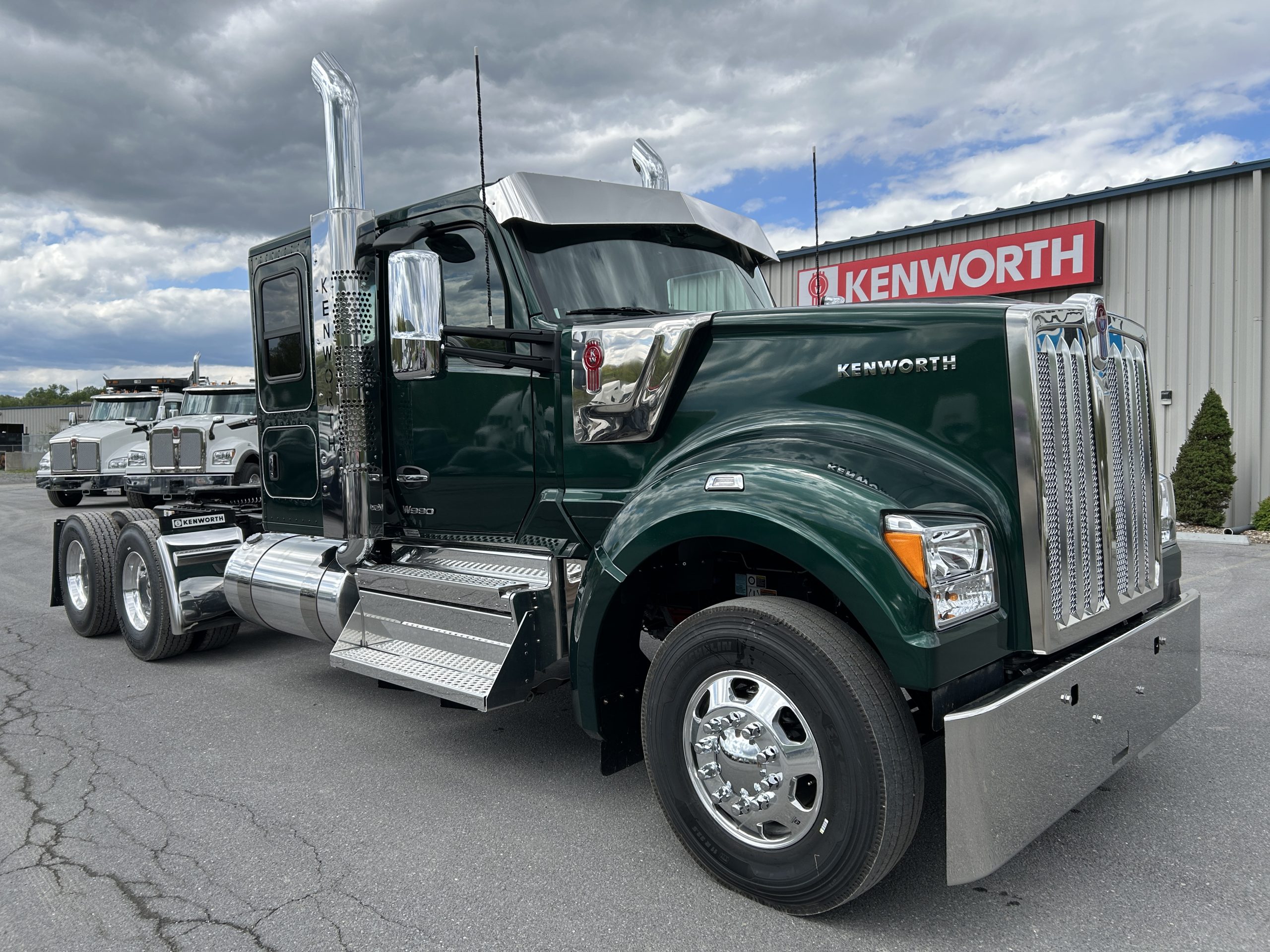 2027 KENWORTH W990 KD253443-08 2027 KENWORTH W990 KD253443-08