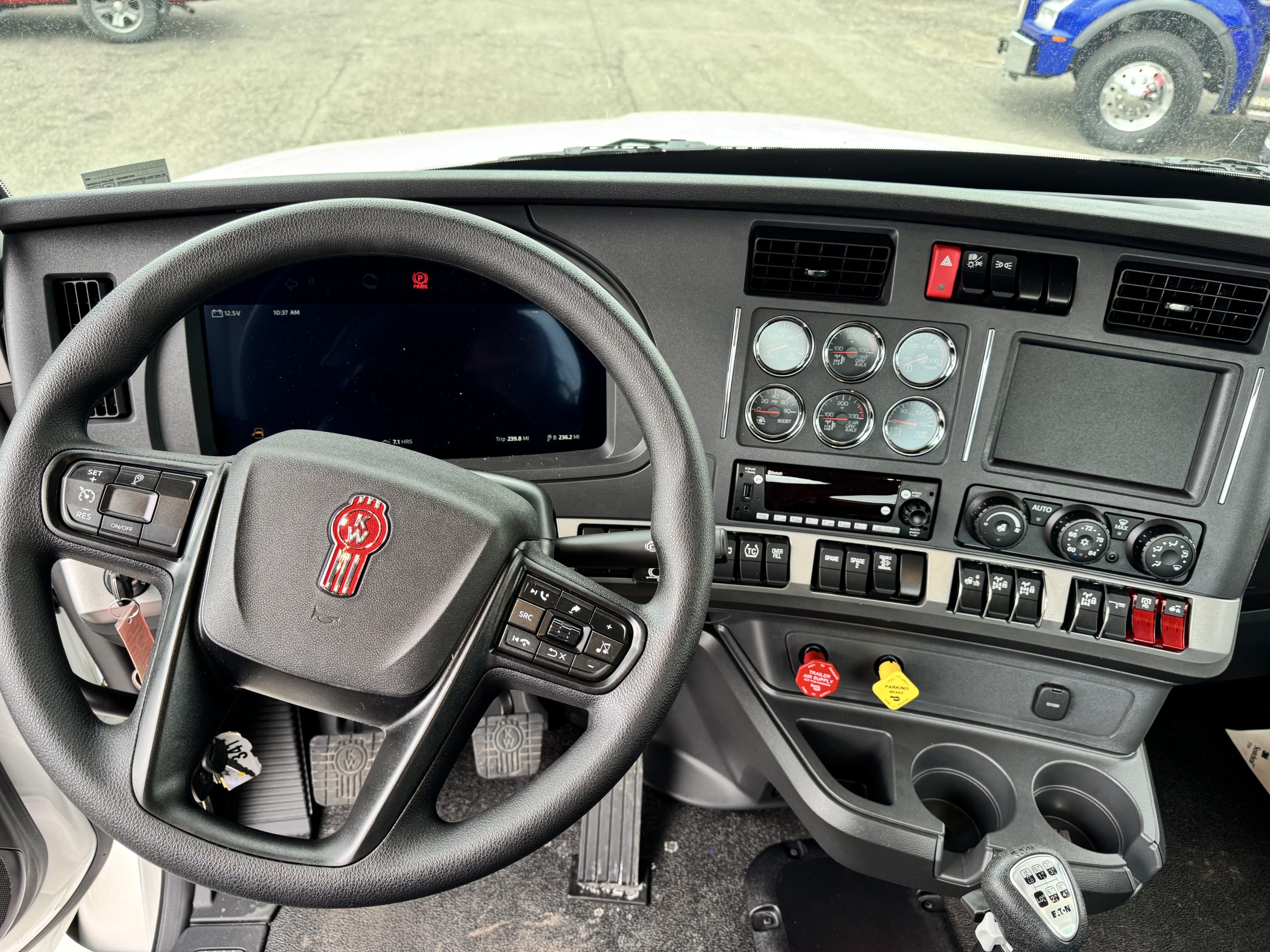 2027 KENWORTH T880 KN236456-12 2027 KENWORTH T880 KN236456-12