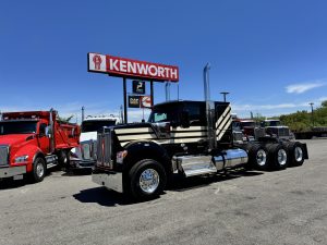 2027 KENWORTH W990 KN252864-01