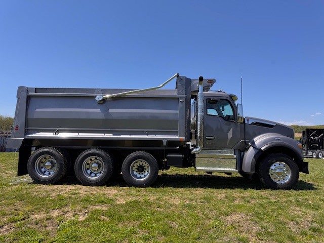 2026 KENWORTH T880 2026 KENWORTH T880 - image 2 of 6