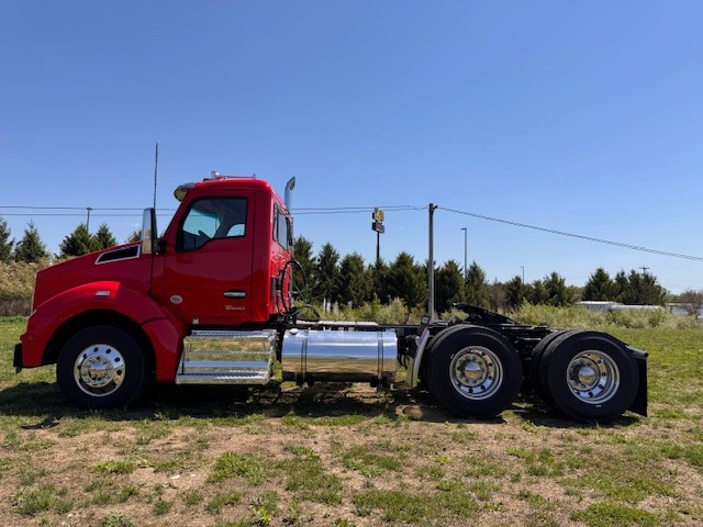 2027 KENWORTH T880 KS253593-07 2027 KENWORTH T880 KS253593-07