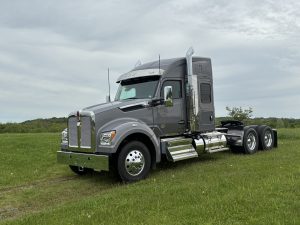 2027 KENWORTH T880 KV252883-01