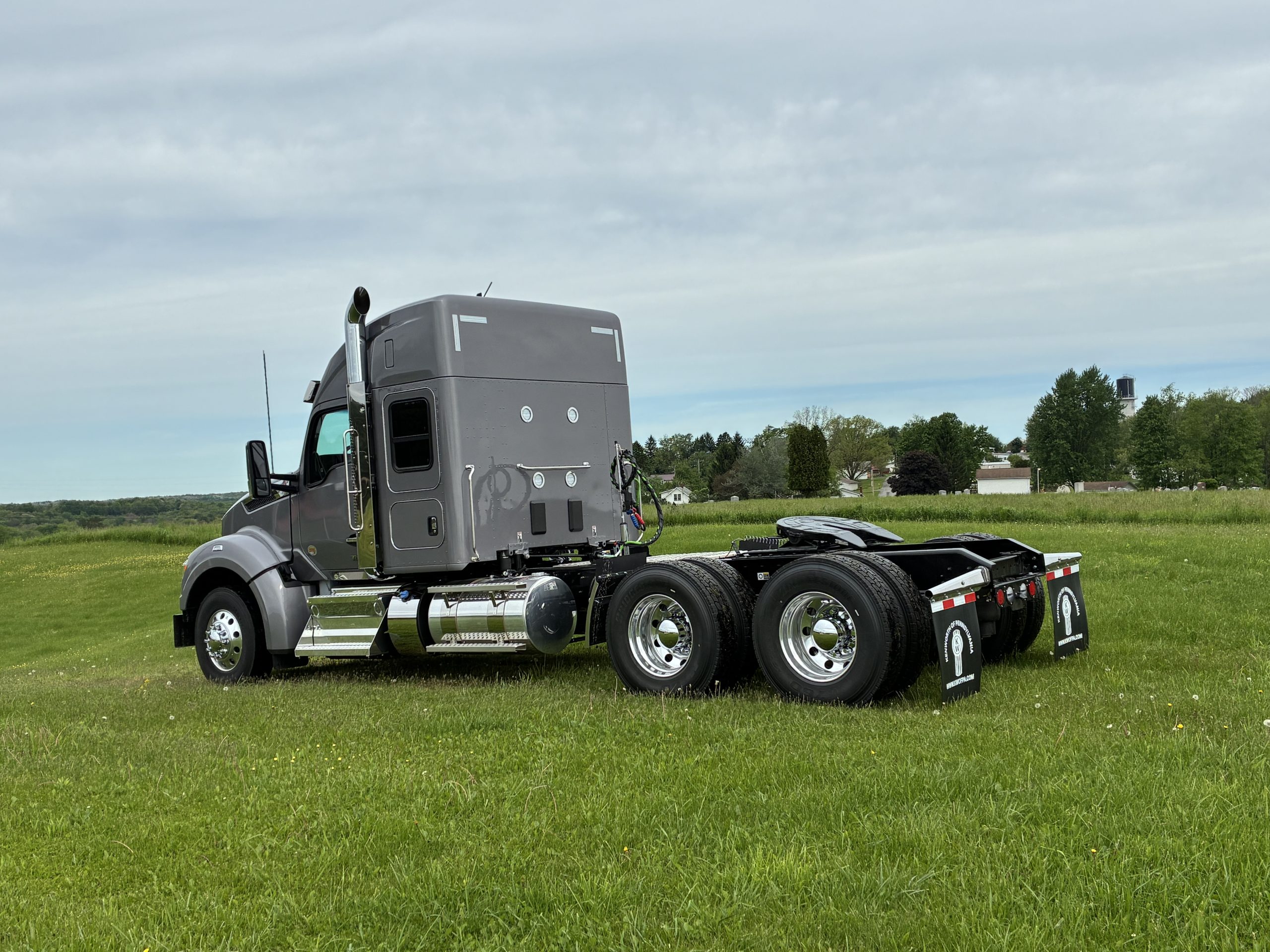2027 KENWORTH T880 2027 KENWORTH T880 - image 3 of 6