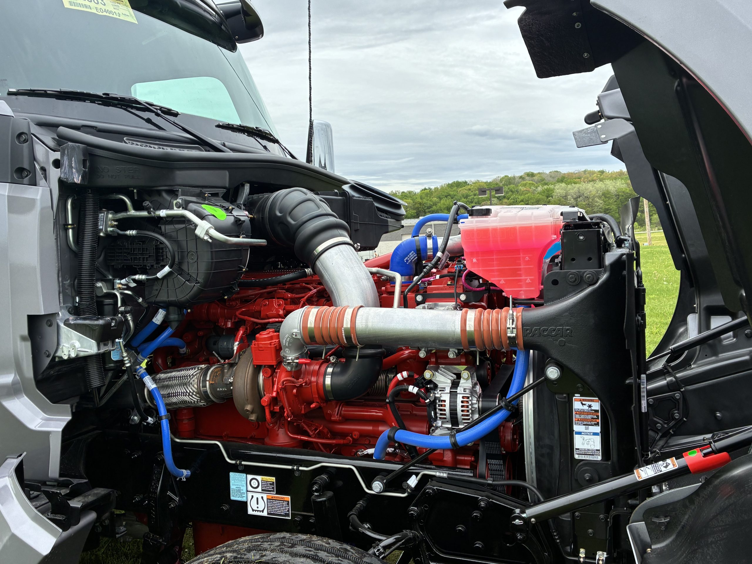 2027 KENWORTH T880 KV252883-10 2027 KENWORTH T880 KV252883-10