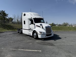2023 PETERBILT 579 PD851558-01