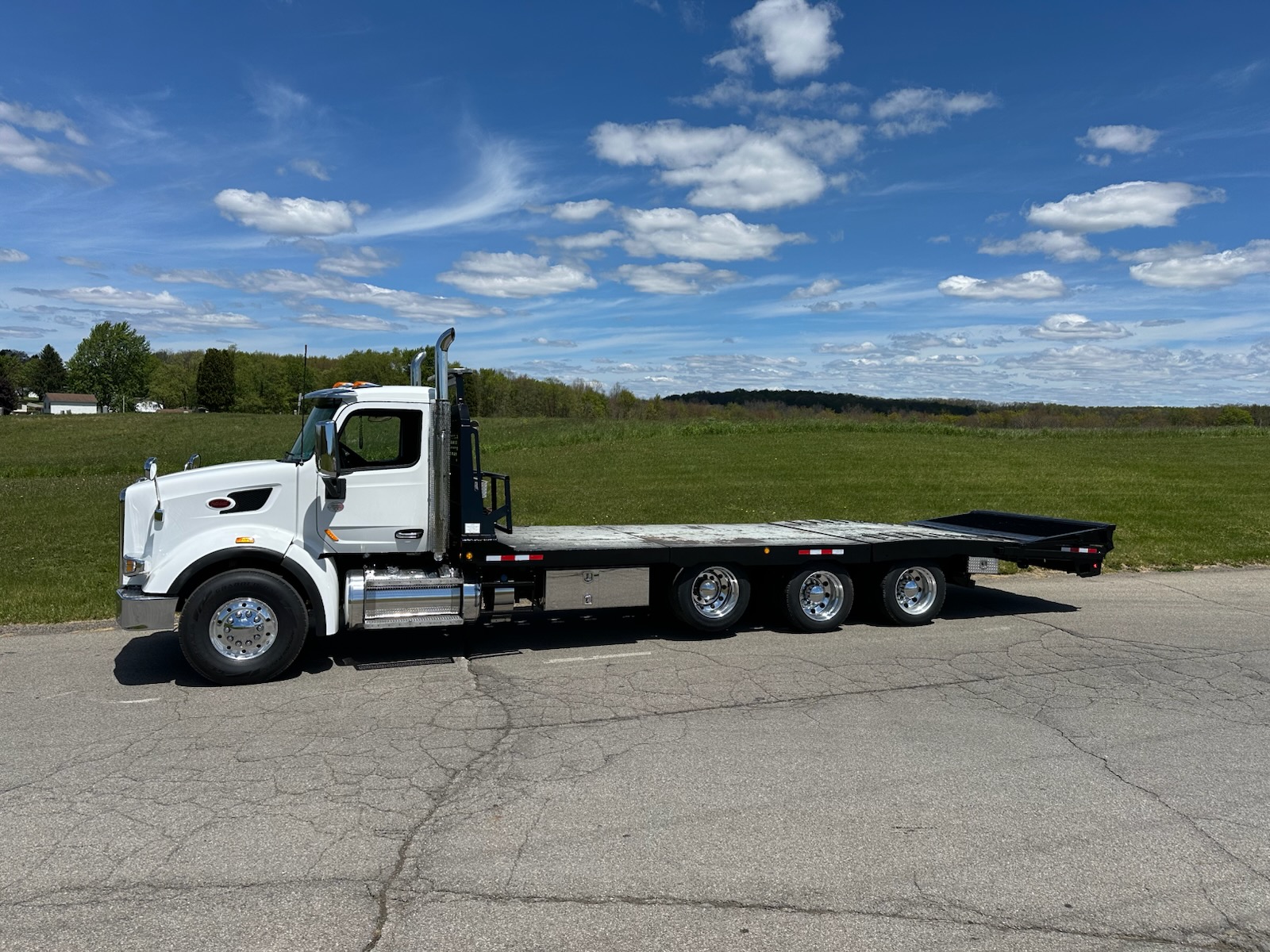 2020 PETERBILT 567 PV669924-02 2020 PETERBILT 567 PV669924-02