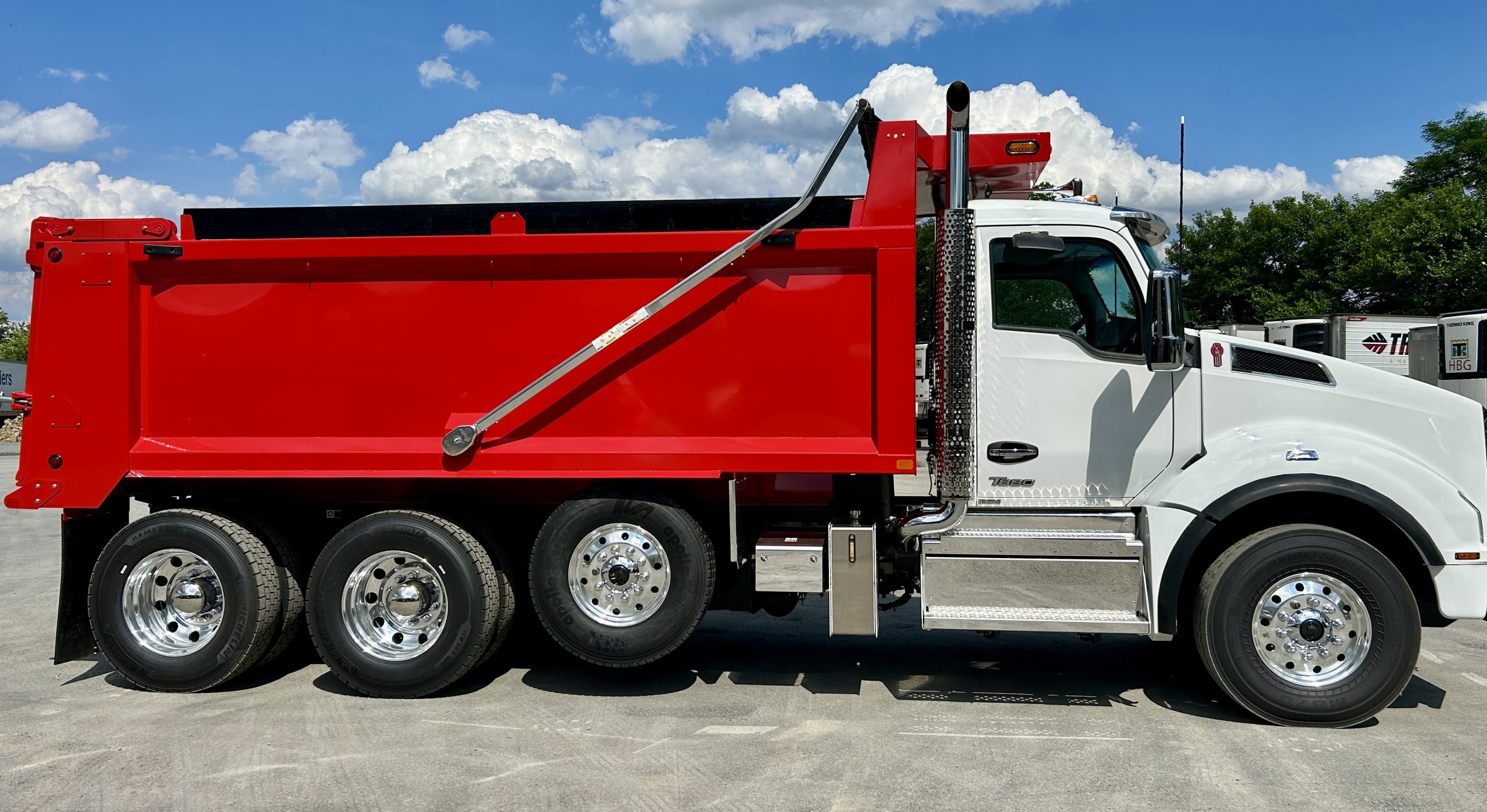 2027 KENWORTH T880 2027 KENWORTH T880 - image 5 of 6