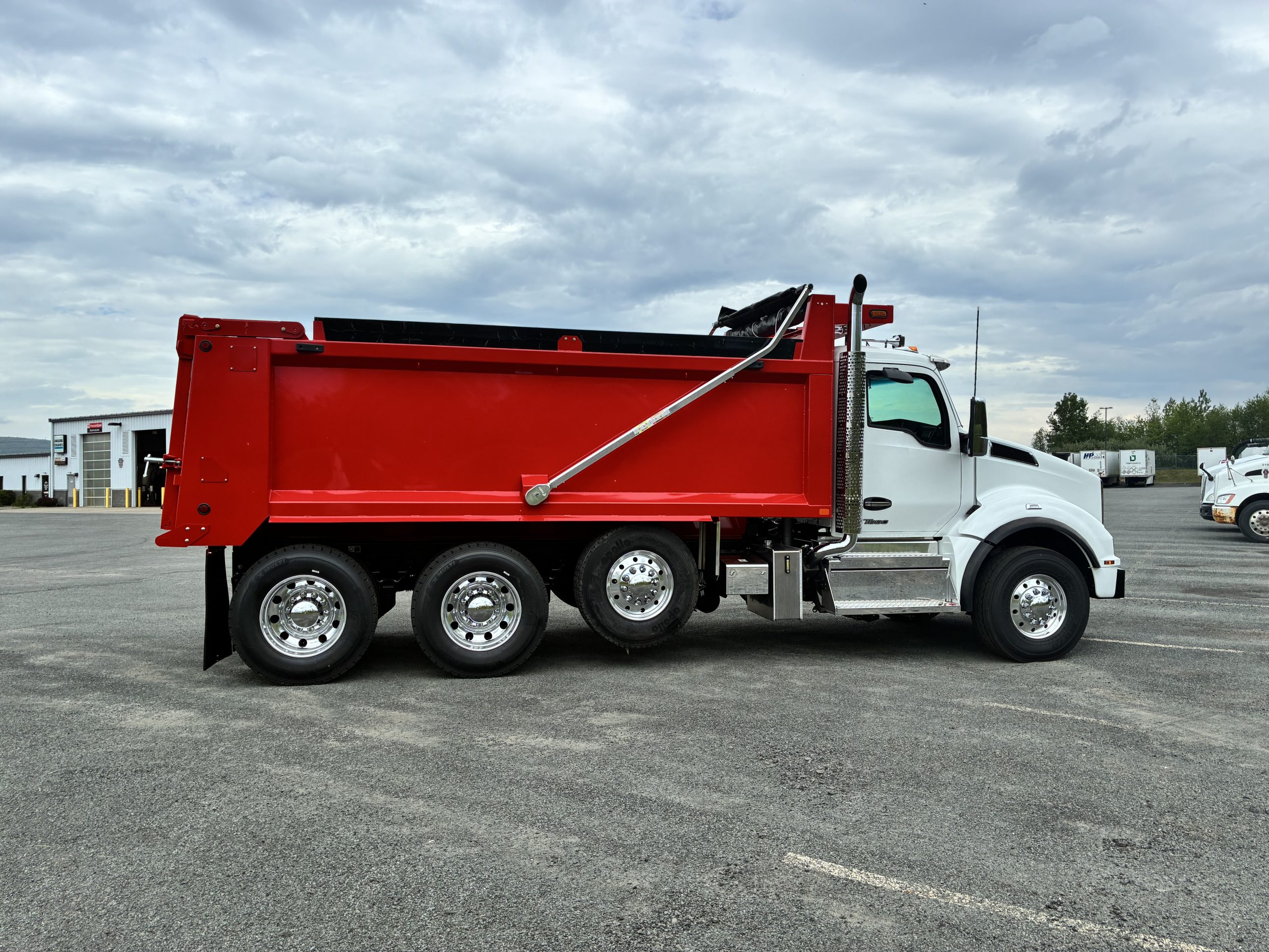 2027 KENWORTH T880 KD236512-08 2027 KENWORTH T880 KD236512-08