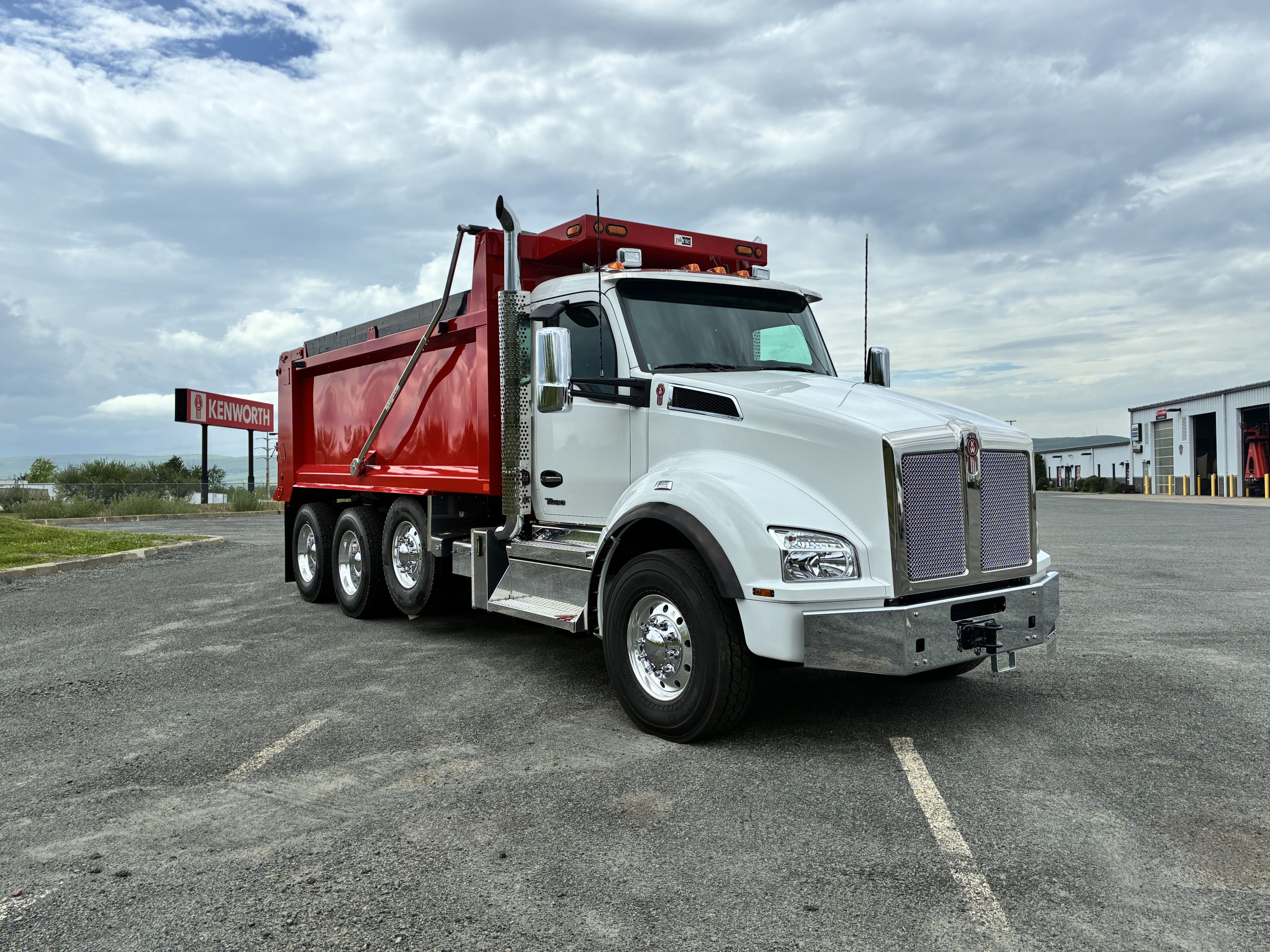 2027 KENWORTH T880 KD236512-10 2027 KENWORTH T880 KD236512-10