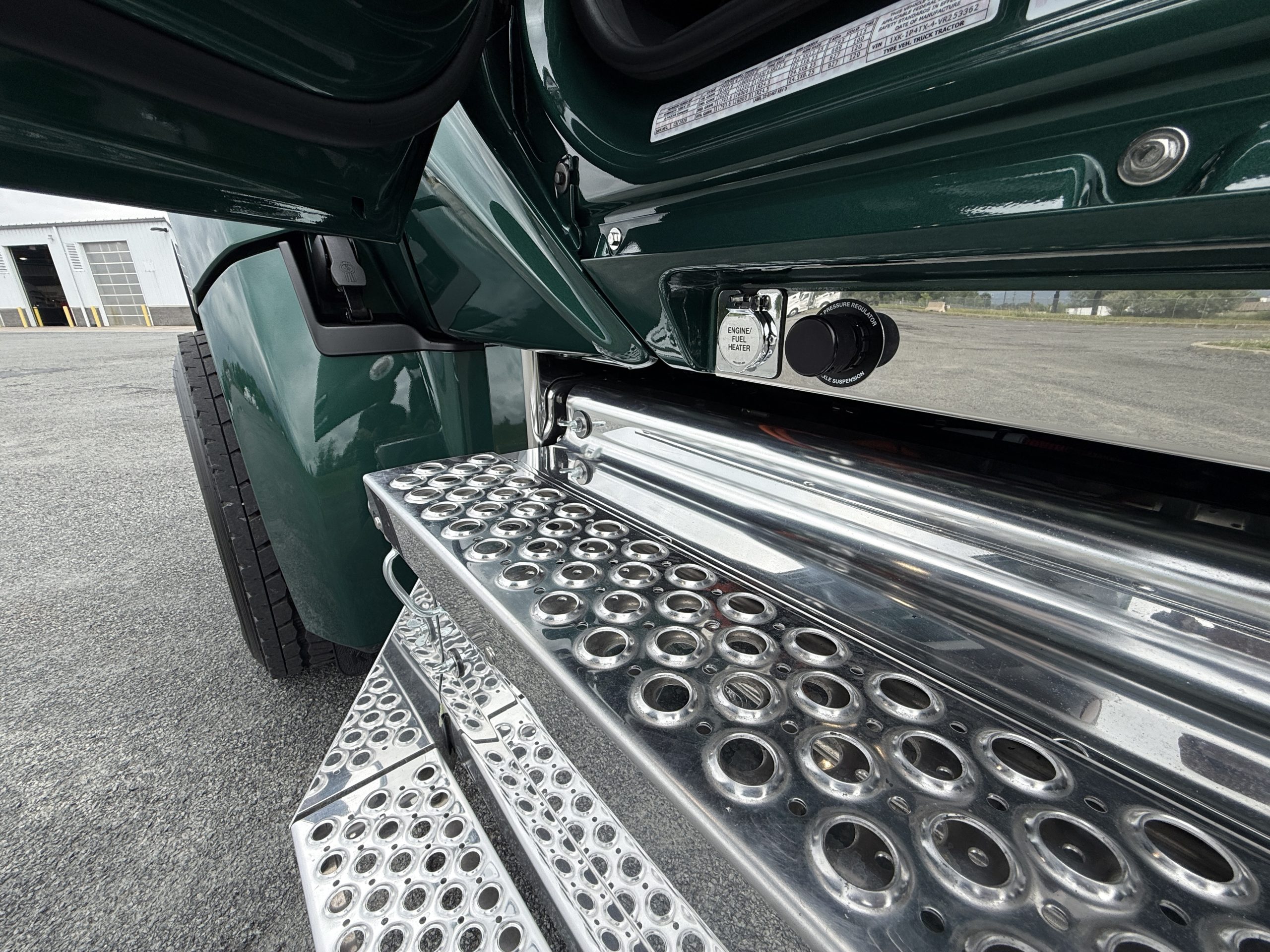 2027 KENWORTH W990 KD253362-14 2027 KENWORTH W990 KD253362-14
