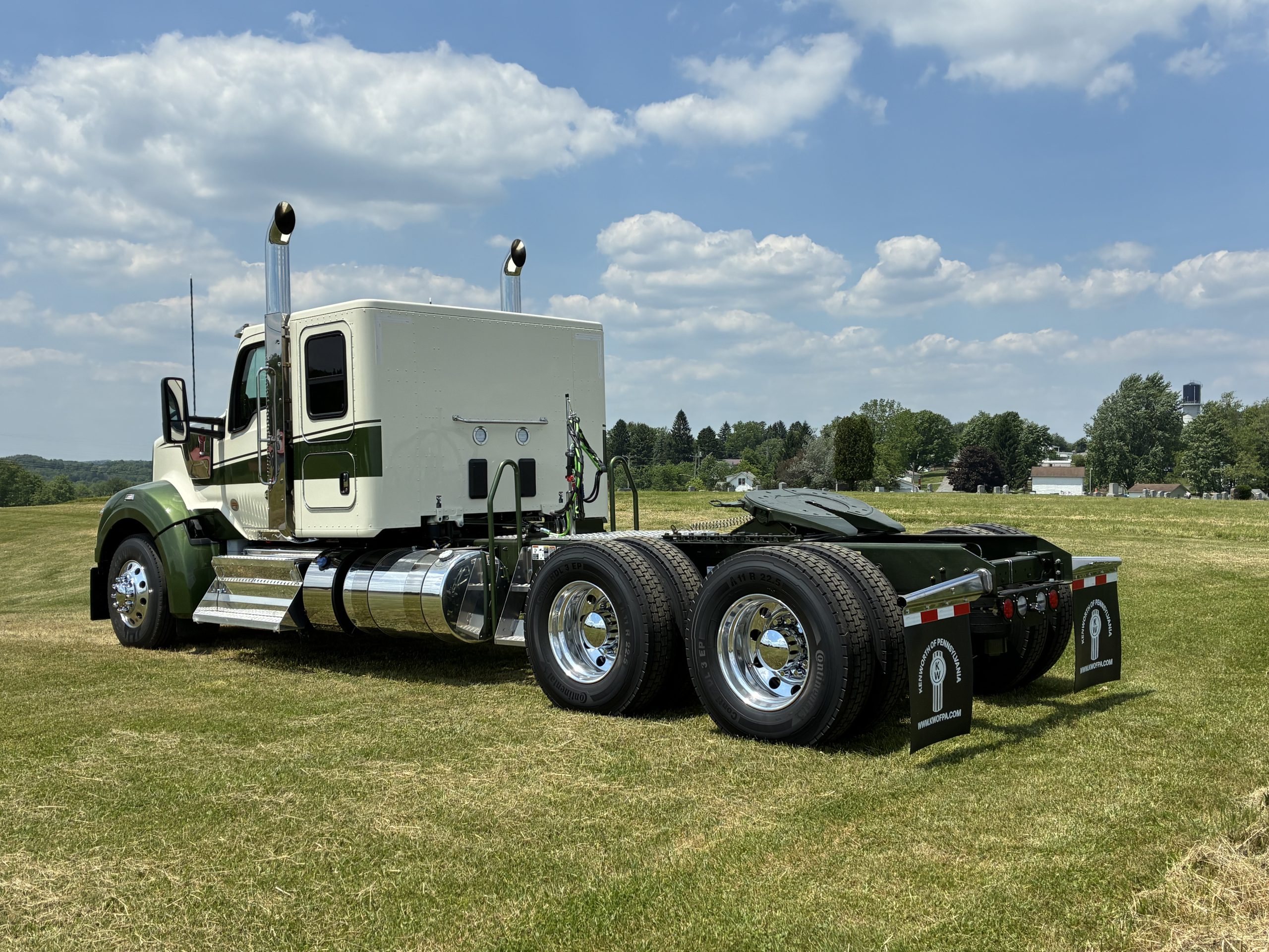 2027 KENWORTH W990 - image 3 of 6