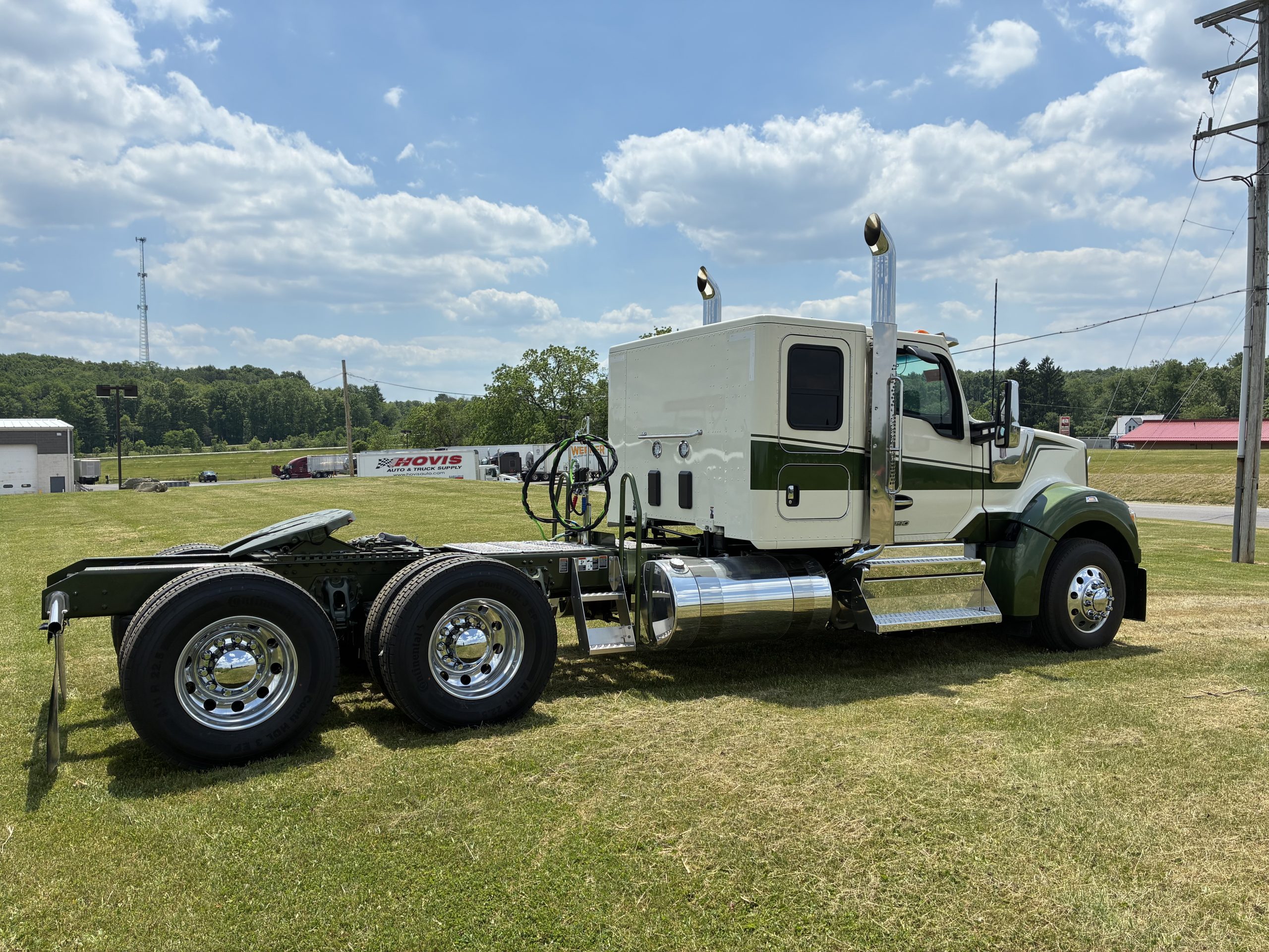2027 KENWORTH W990 - image 5 of 6