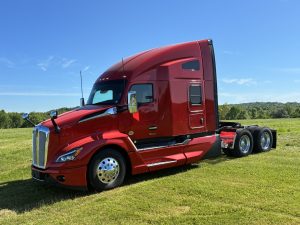 2027 KENWORTH T680 KV253564-01