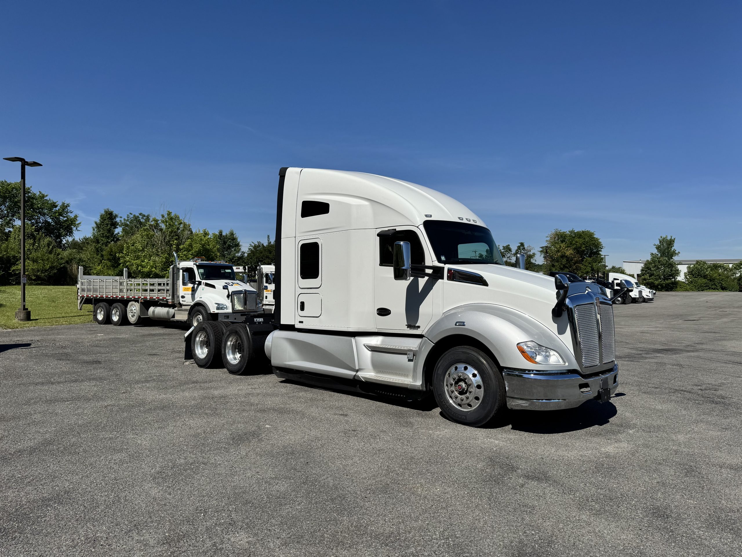 2022 KENWORTH T680 PV495818-03 2022 KENWORTH T680 PV495818-03