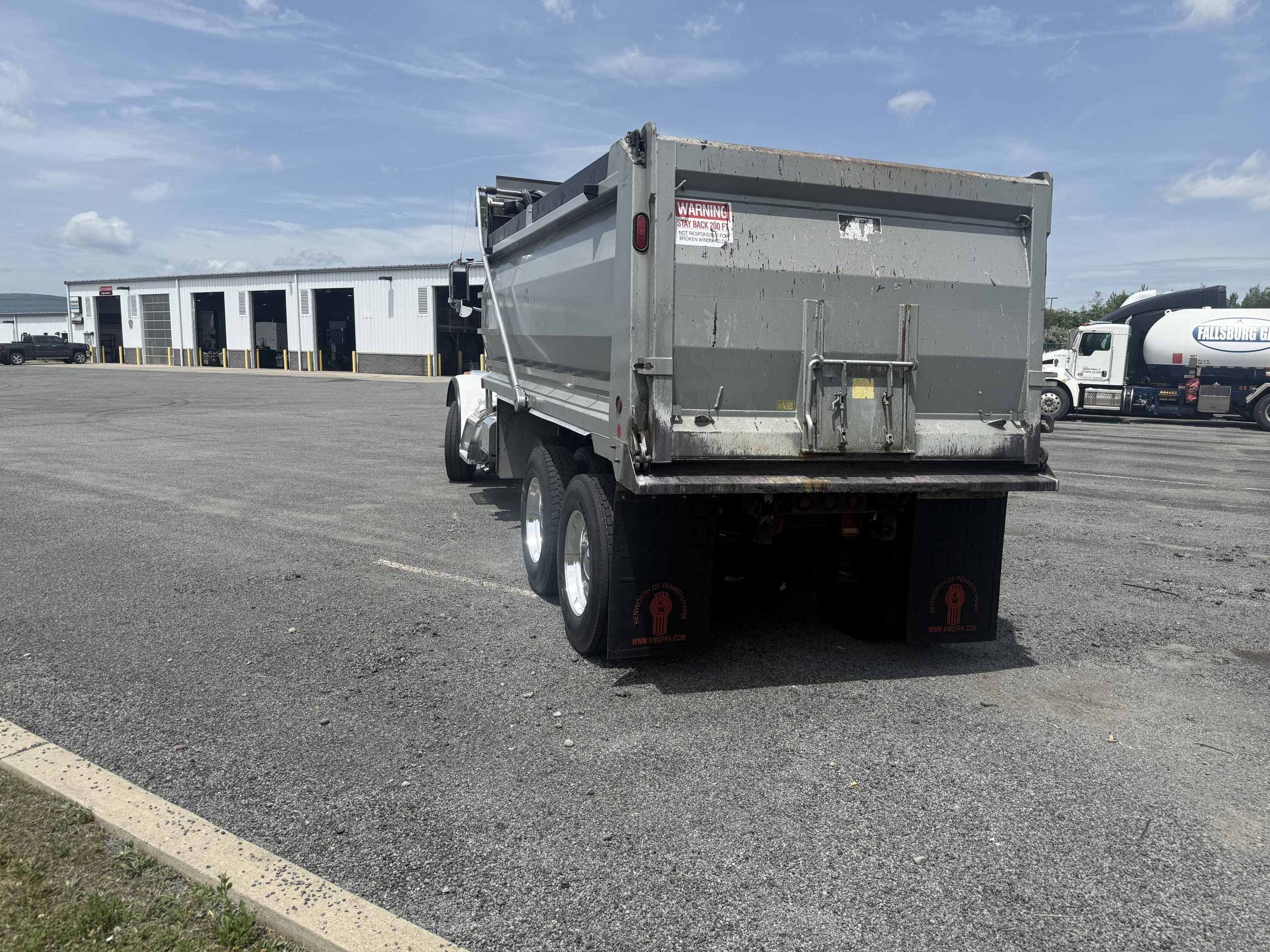 2016 PETERBILT 365 TD357562-03 2016 PETERBILT 365 TD357562-03