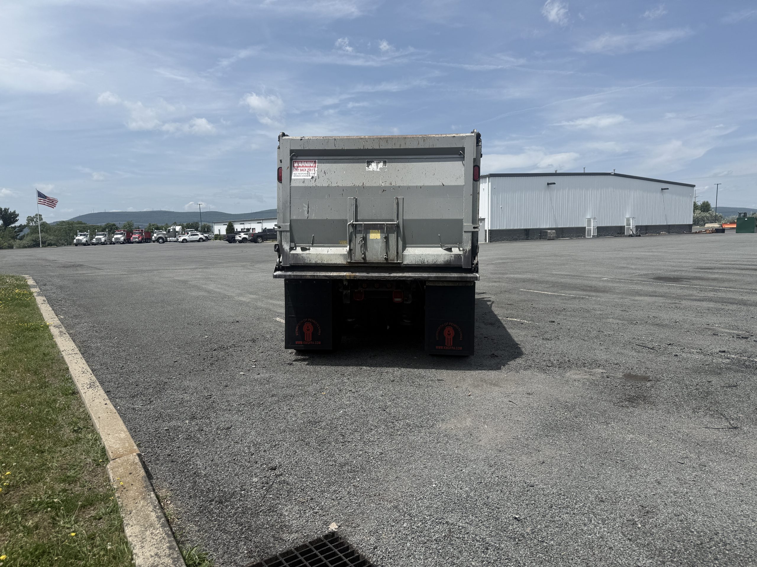 2016 PETERBILT 365 TD357562-04 2016 PETERBILT 365 TD357562-04