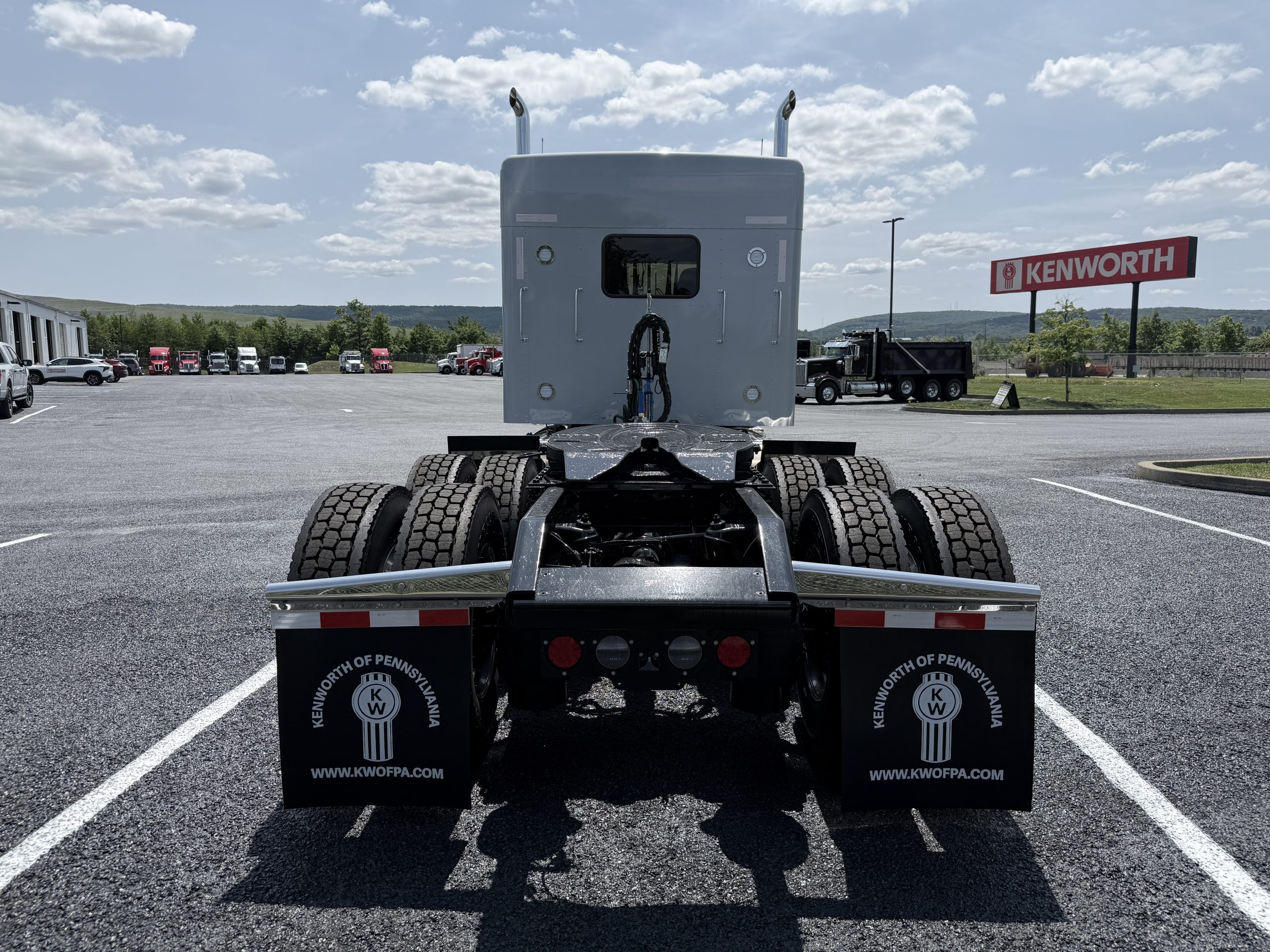 2027 KENWORTH W900 KD255902-07 2027 KENWORTH W900 KD255902-07