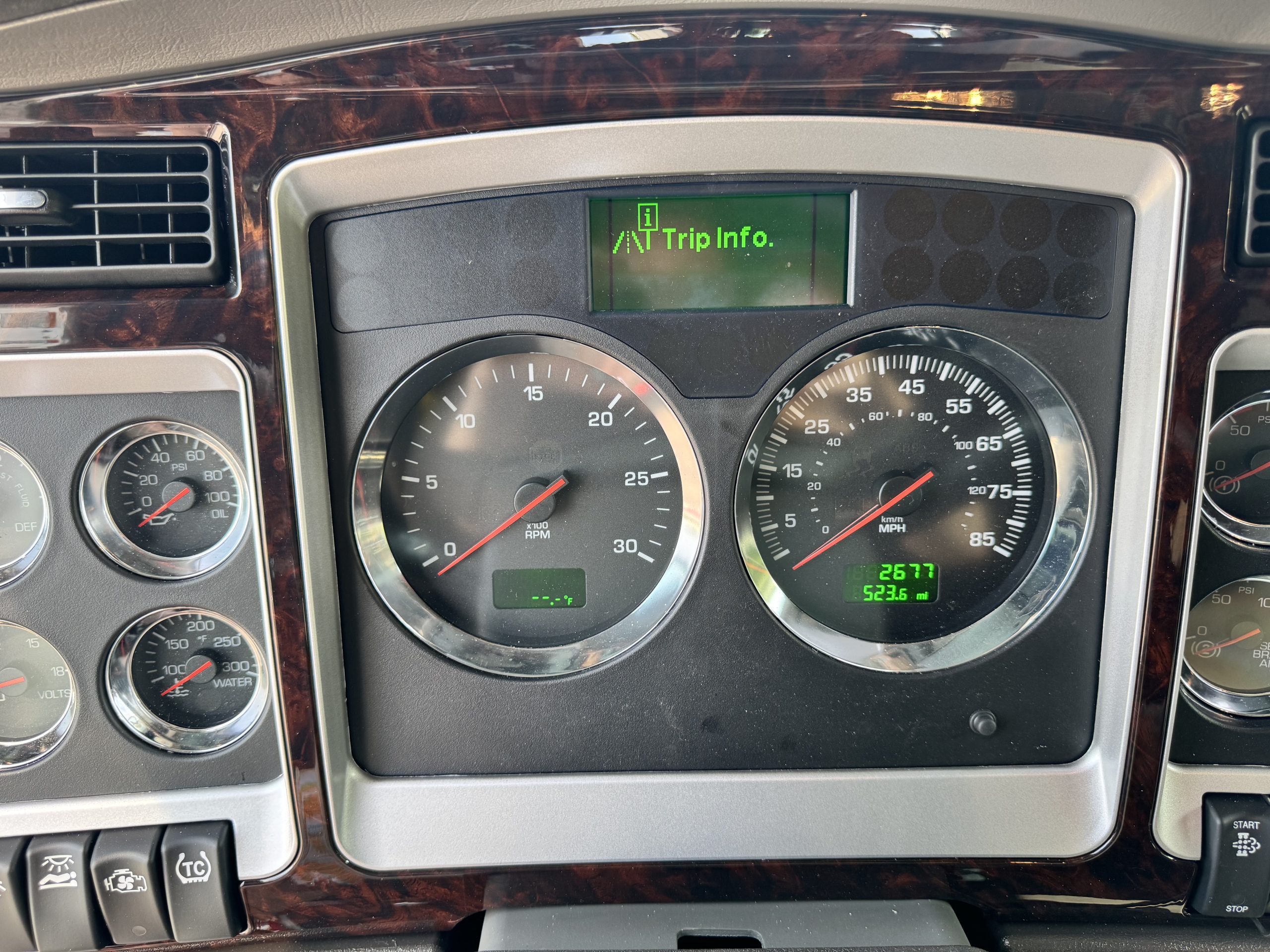 2027 KENWORTH W900 KN255895-13 2027 KENWORTH W900 KN255895-13
