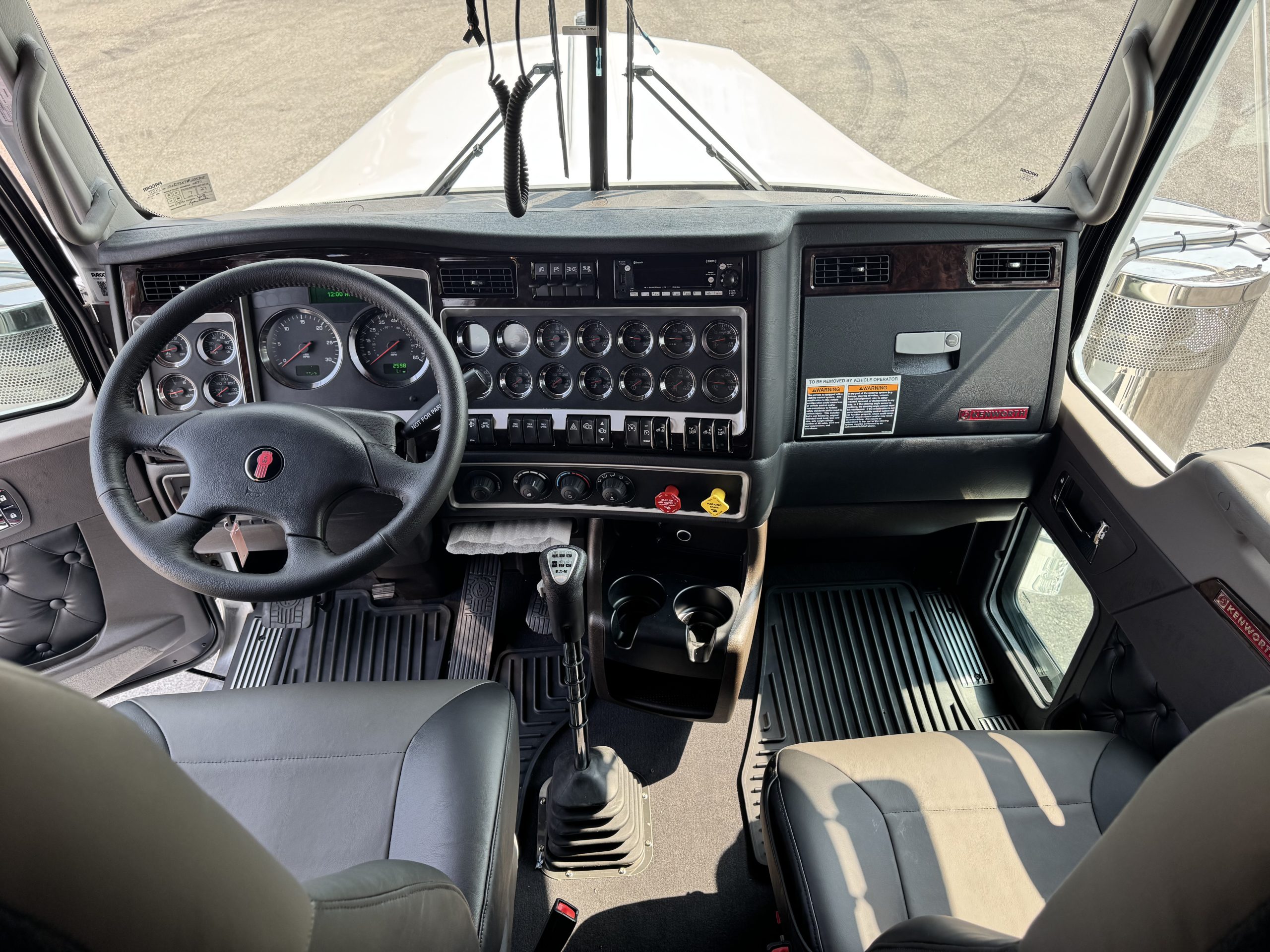 2027 KENWORTH W900 KN255905-15 2027 KENWORTH W900 KN255905-15