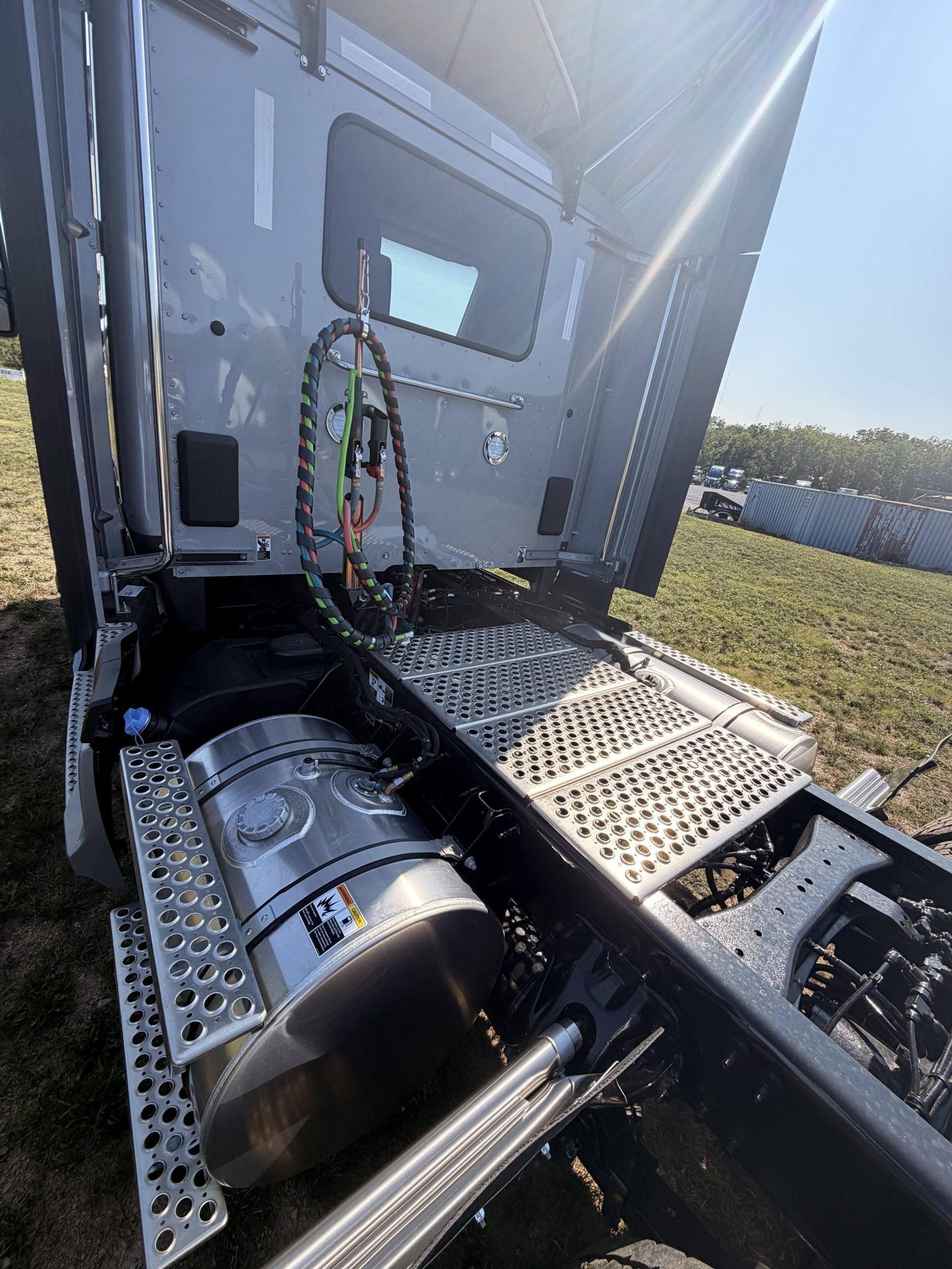 2027 KENWORTH T680 KS253592-09 2027 KENWORTH T680 KS253592-09