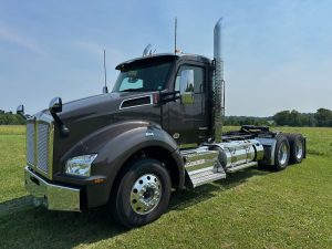 2027 KENWORTH T880 KS253594-01