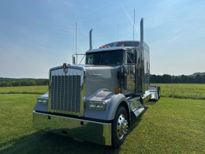 2027 KENWORTH W900 KV255931-01