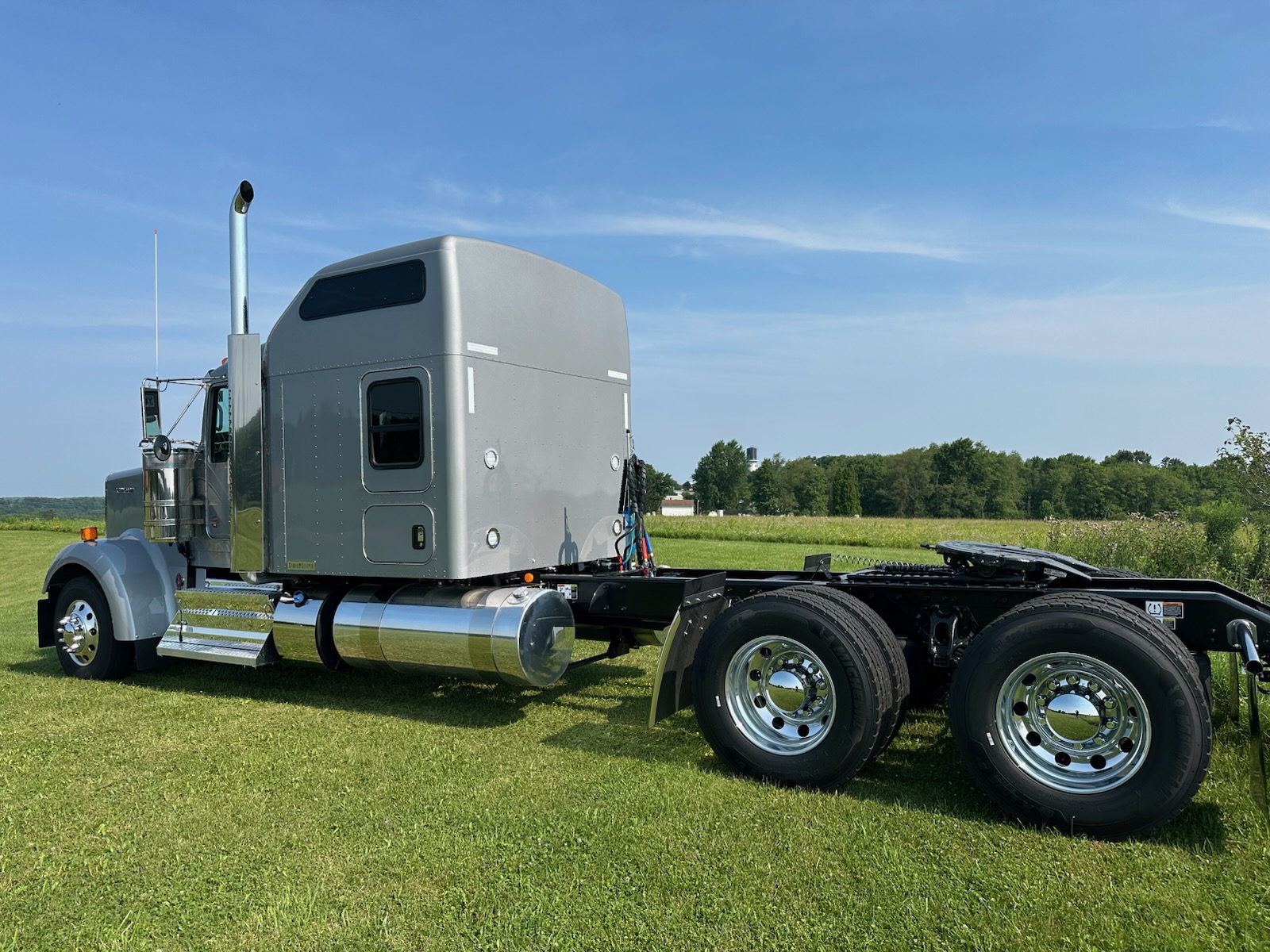 2027 KENWORTH W900 KV255931-04 2027 KENWORTH W900 KV255931-04