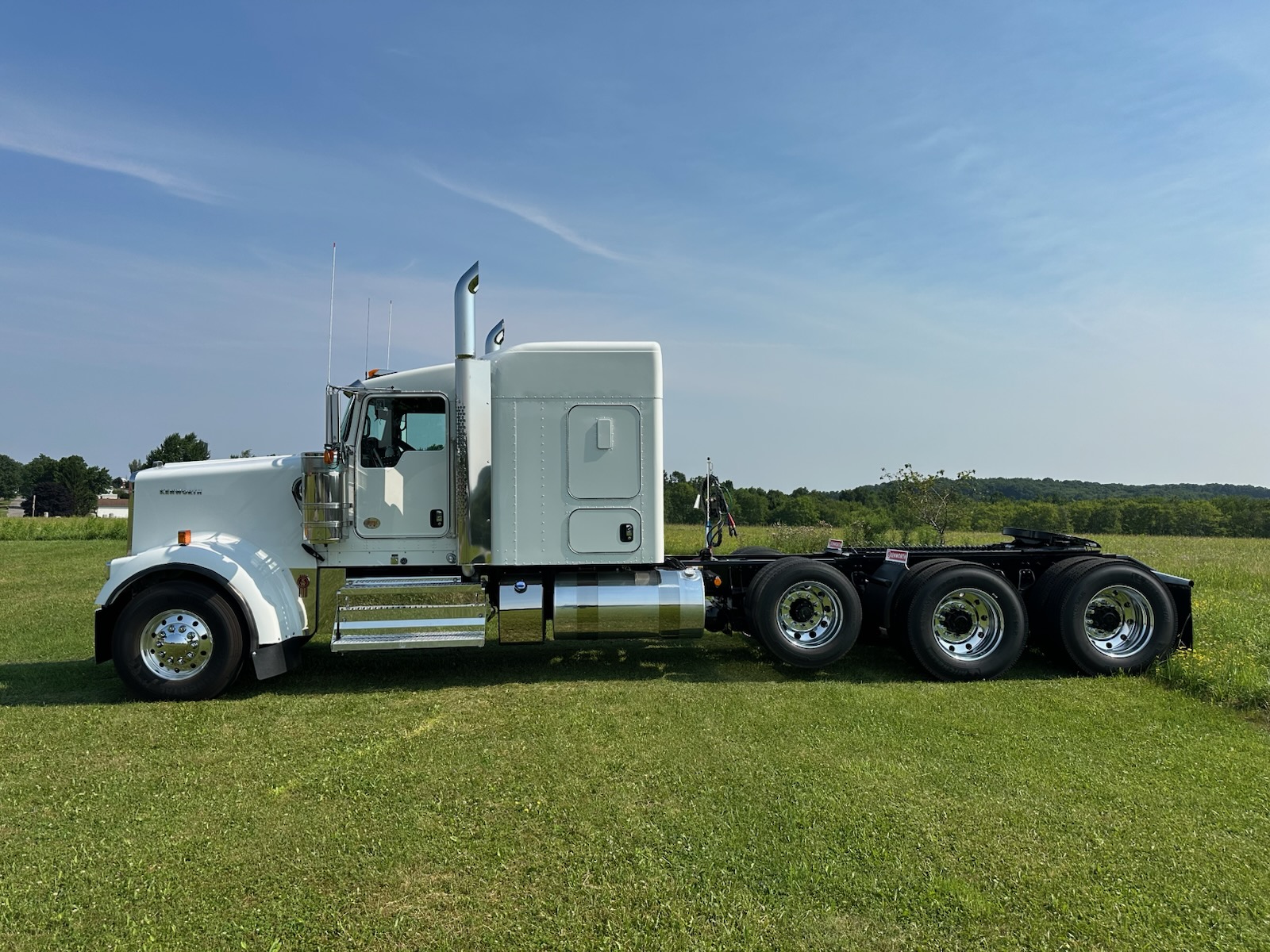 2027 KENWORTH W900 KV255933-02 2027 KENWORTH W900 KV255933-02