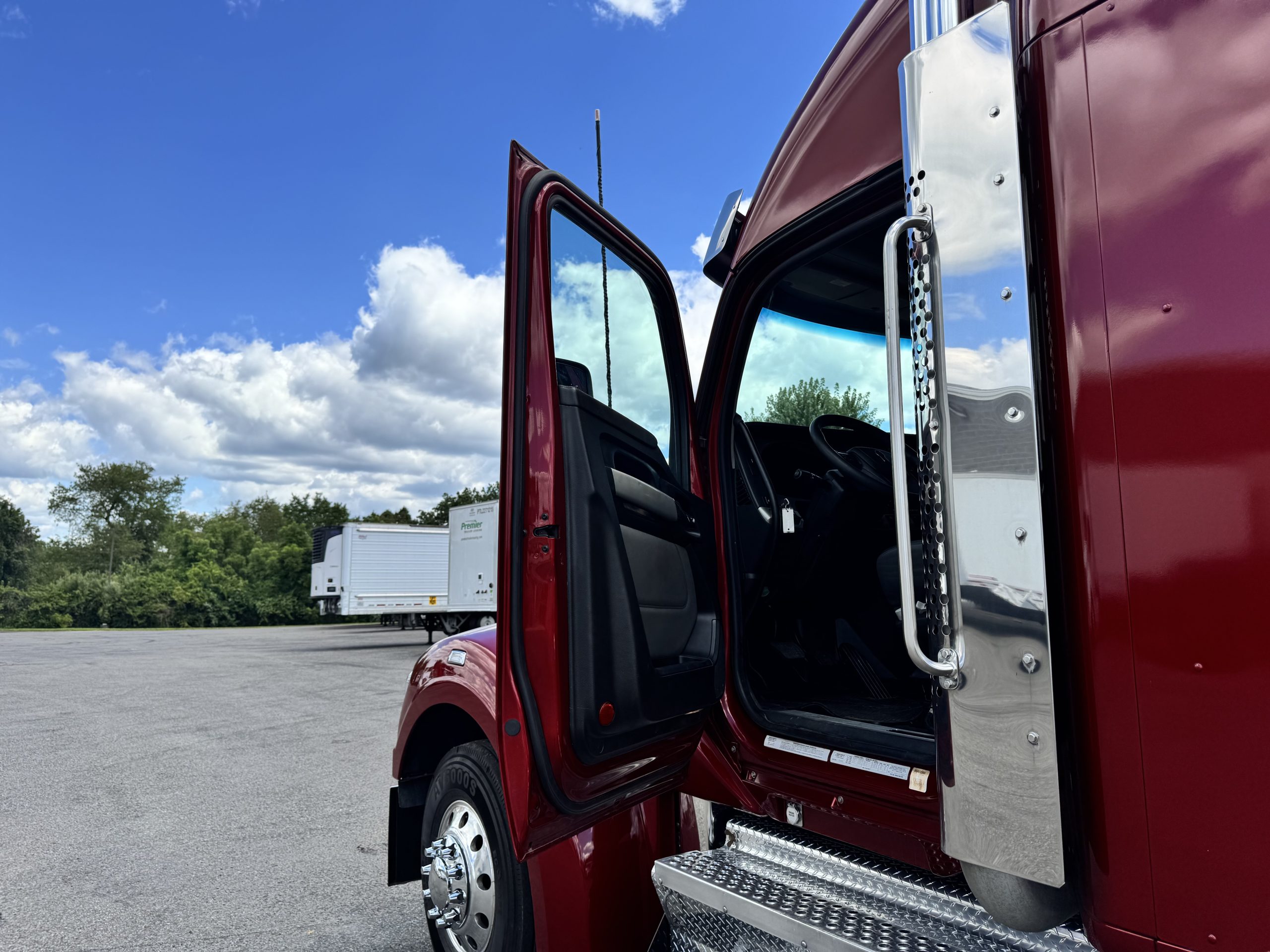 2023 KENWORTH W990 PN240654-09 2023 KENWORTH W990 PN240654-09
