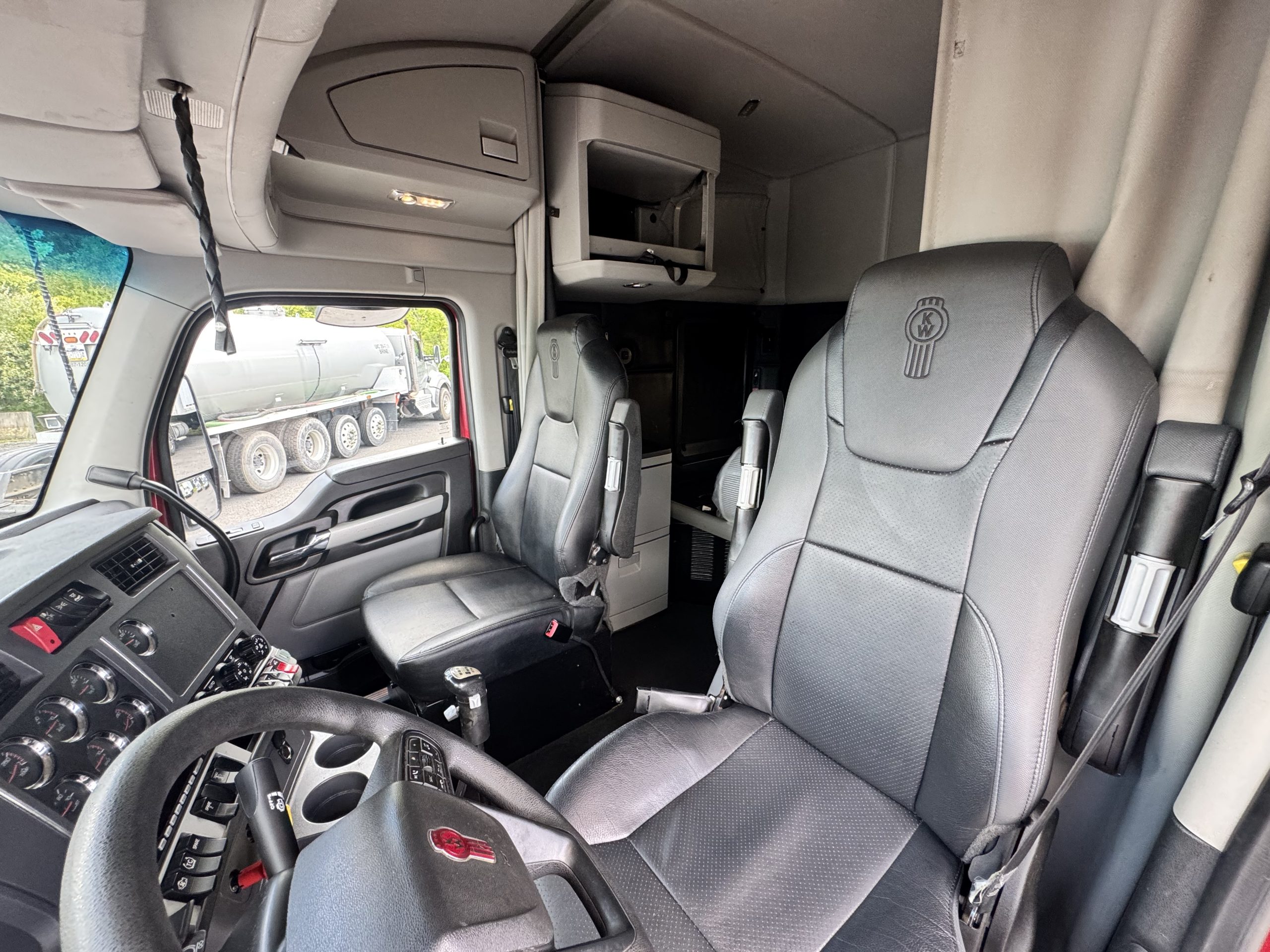 2023 KENWORTH W990 PN240654-10 2023 KENWORTH W990 PN240654-10