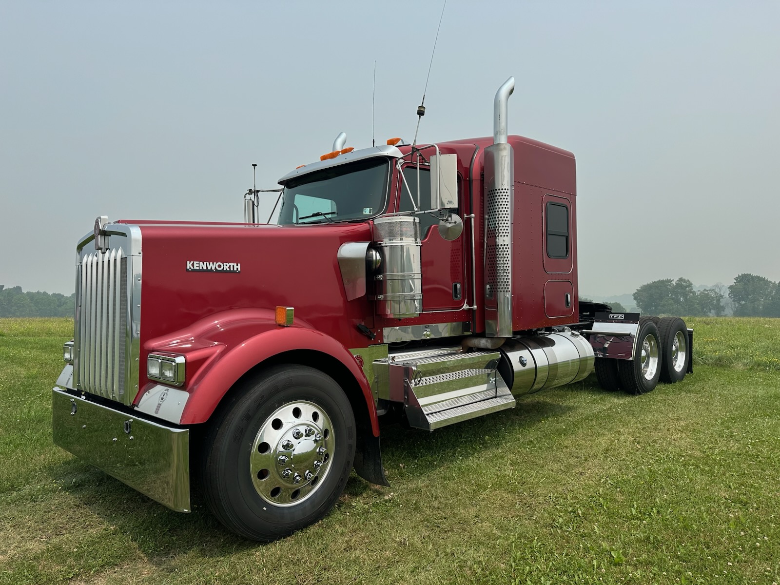 2019 KENWORTH W900L 2019 KENWORTH W900L - image 1 of 6