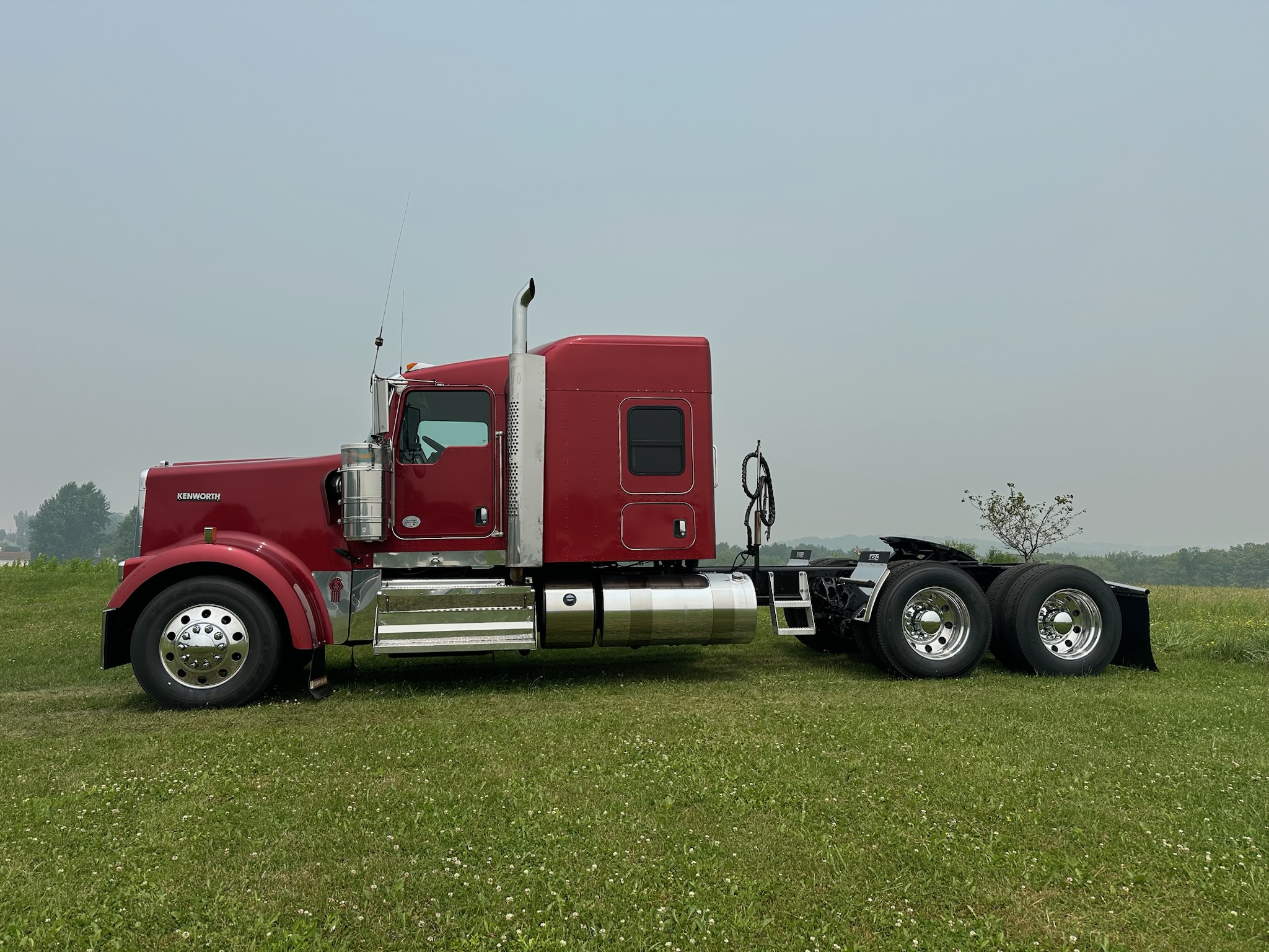 2019 KENWORTH W900L 2019 KENWORTH W900L - image 2 of 6