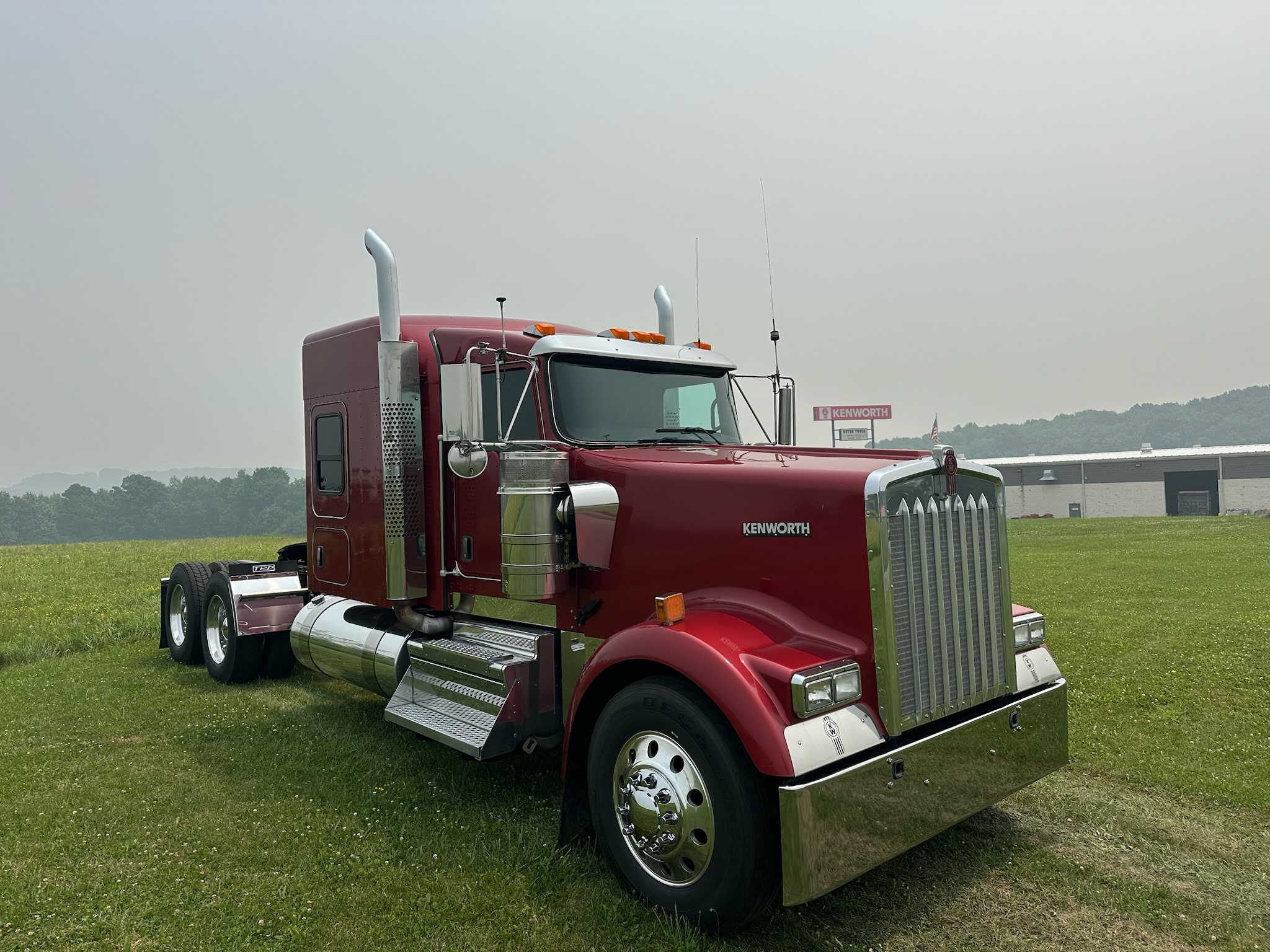 2019 KENWORTH W900L 2019 KENWORTH W900L - image 4 of 6